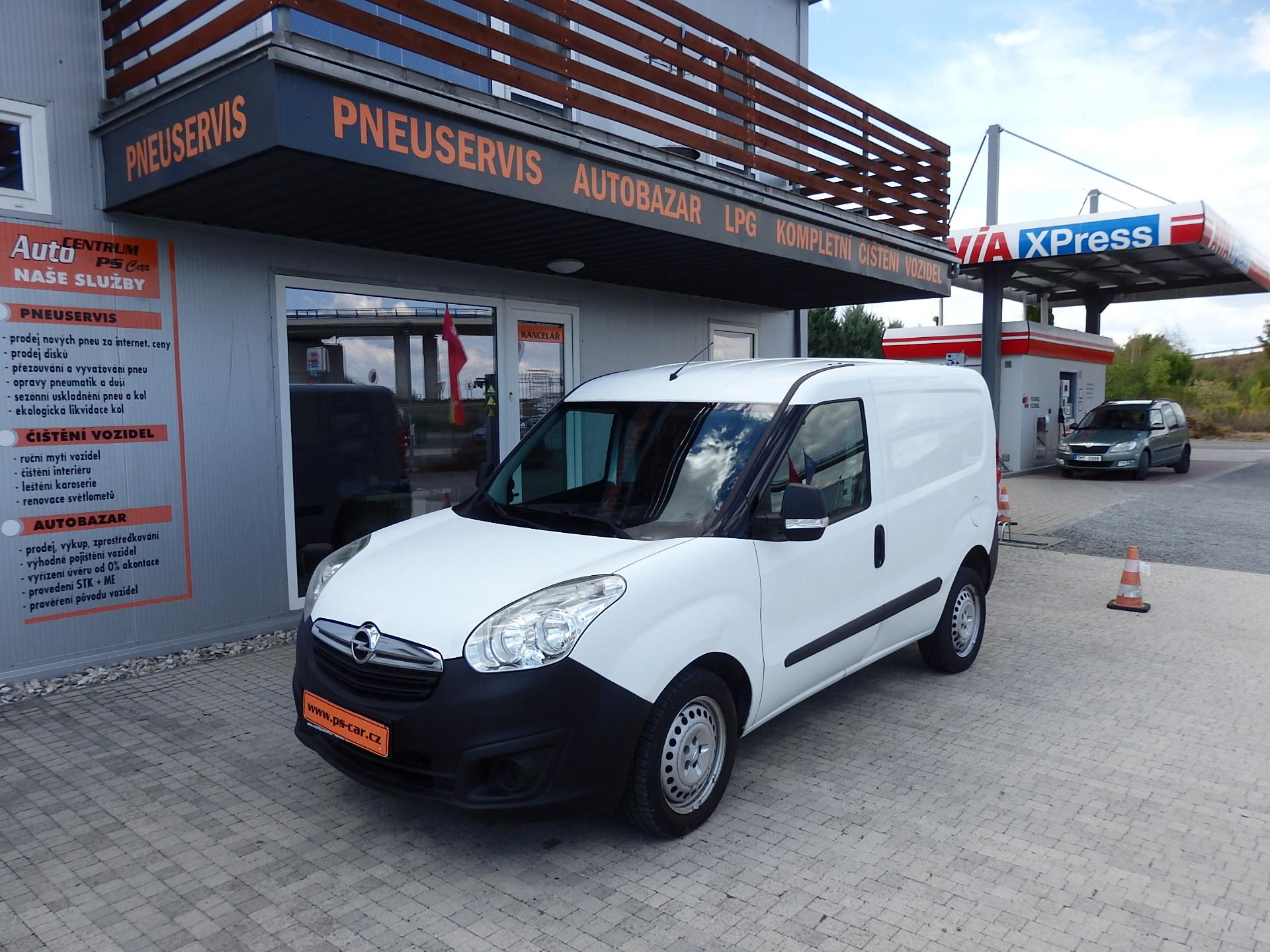 Opel Combo 1.4i 70 kW KLIMATIZACE