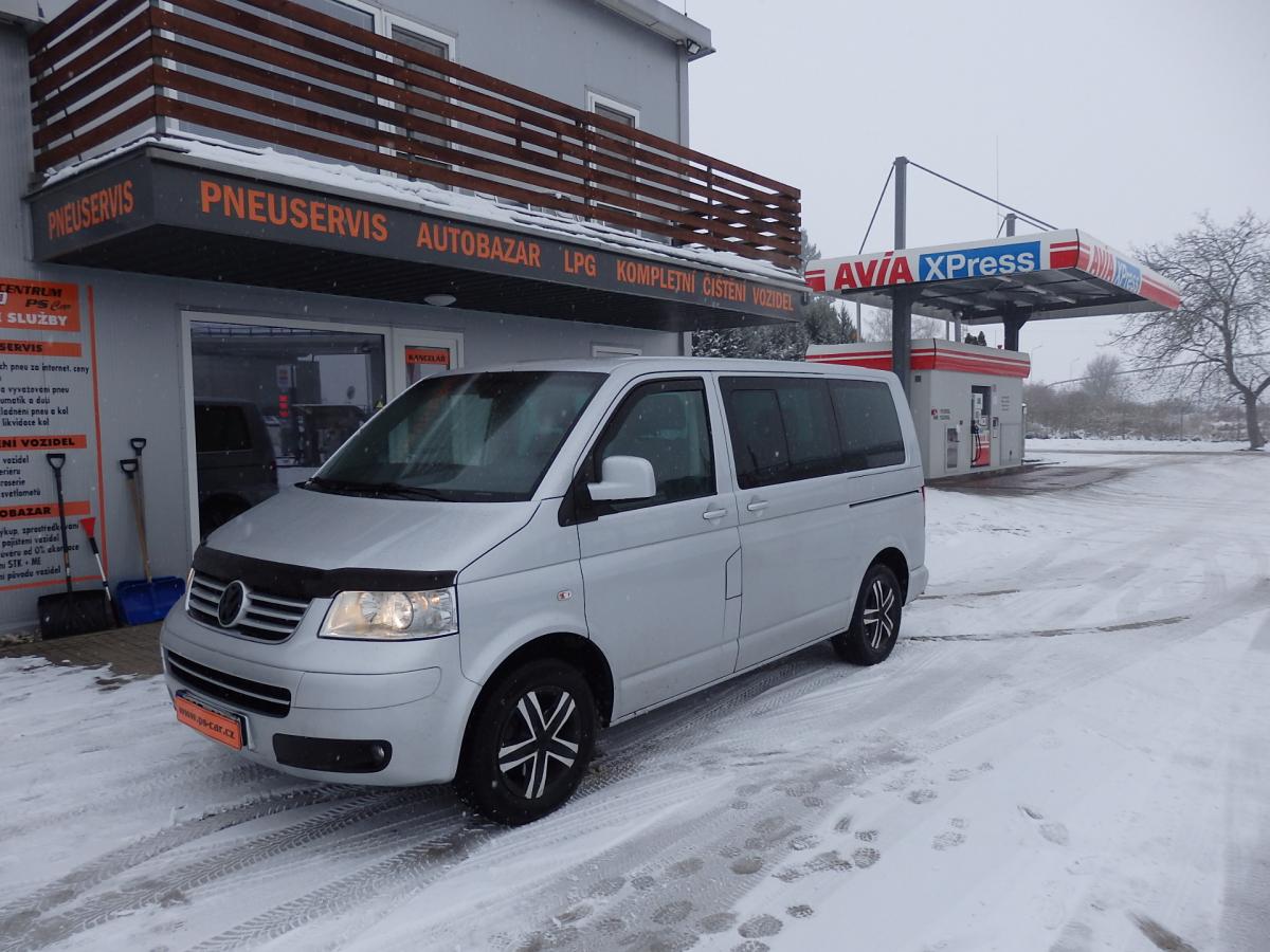 Volkswagen Caravelle 2.5 TDI 96 kW 4MOTION
