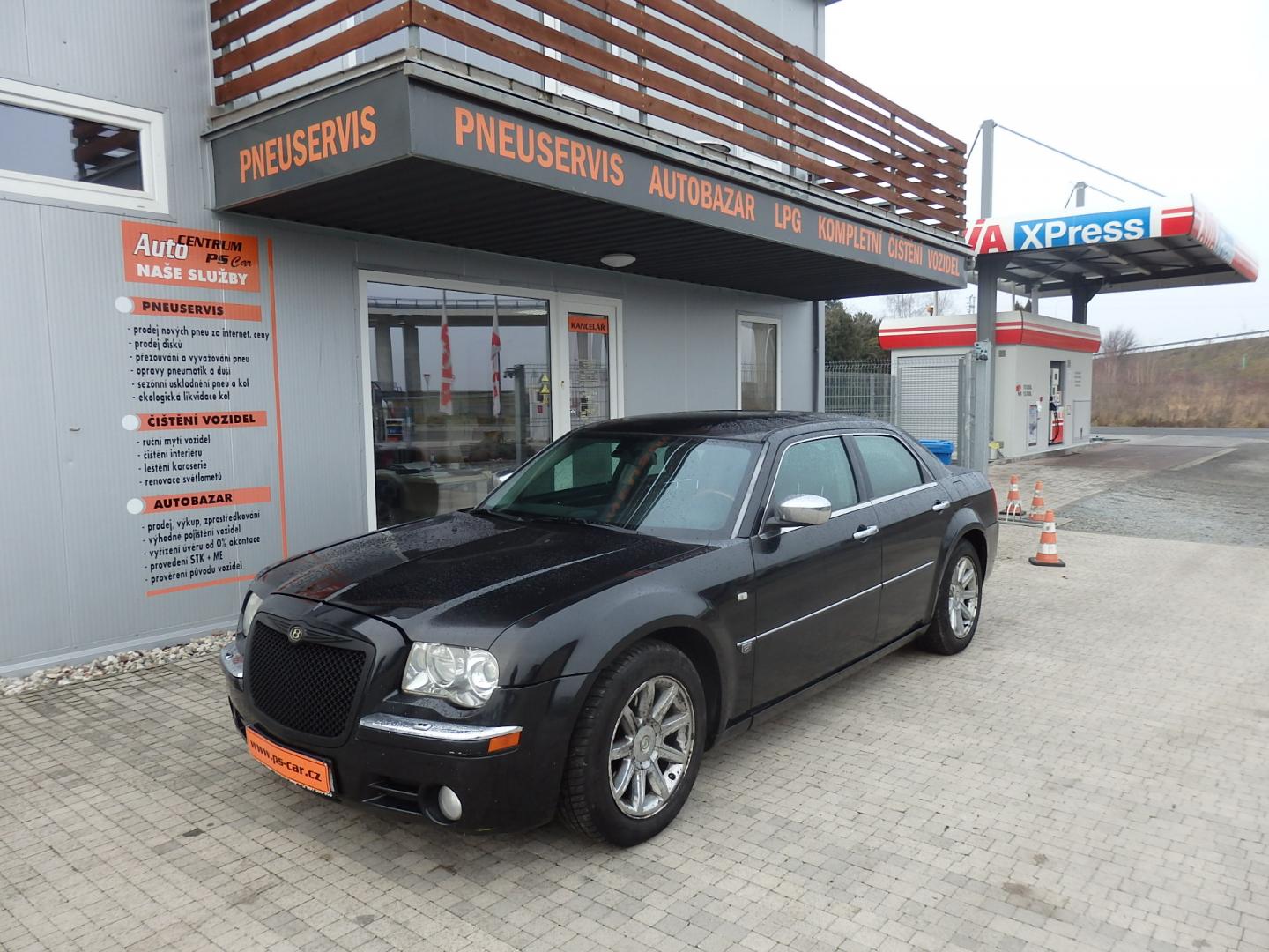 Chrysler 300C 3.5 V6 KLIMATIZACE, ESP