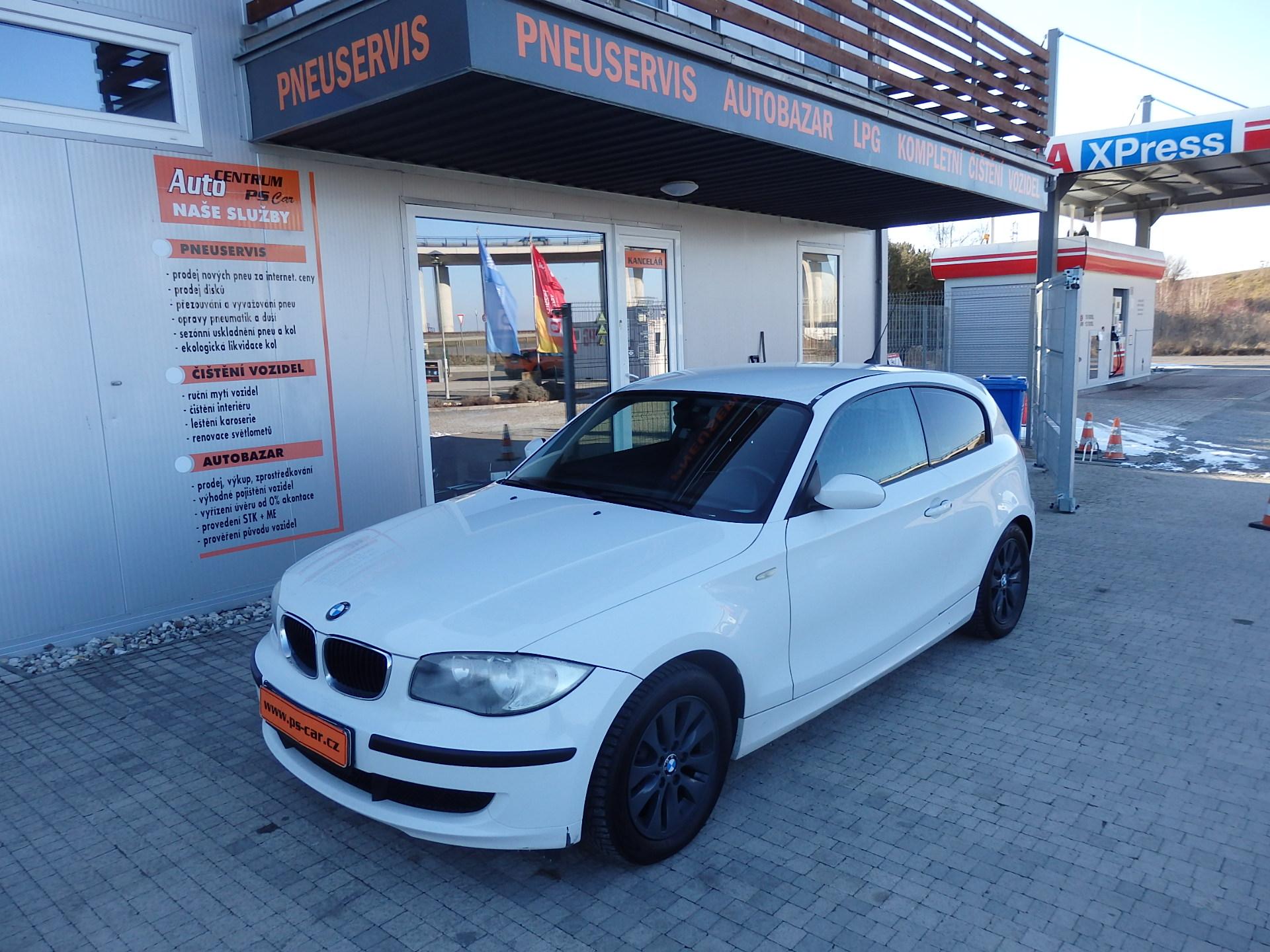BMW Řada 1 116i KLIMATIZACE