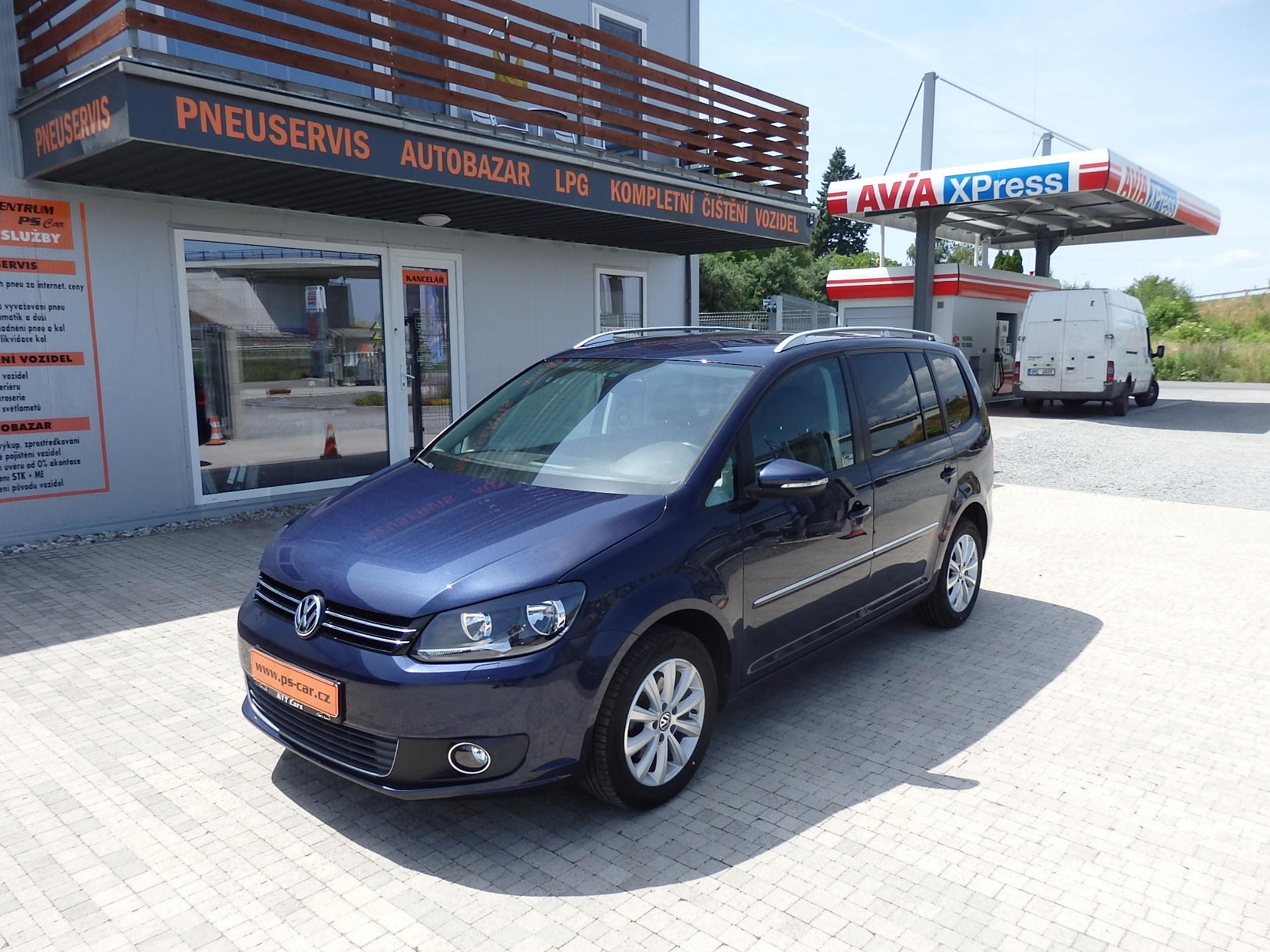 Volkswagen Touran 1.2 TSI HIGHLINE 10x AIRBAG