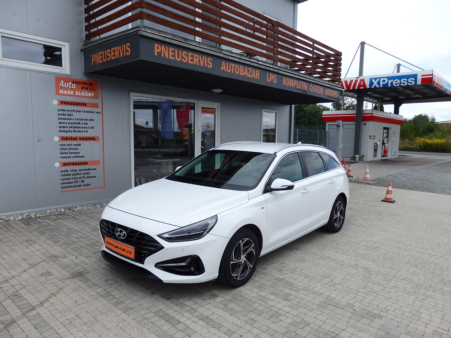 Hyundai I30 1.5 T-GDi MHEV 48V 1. MAJITEL