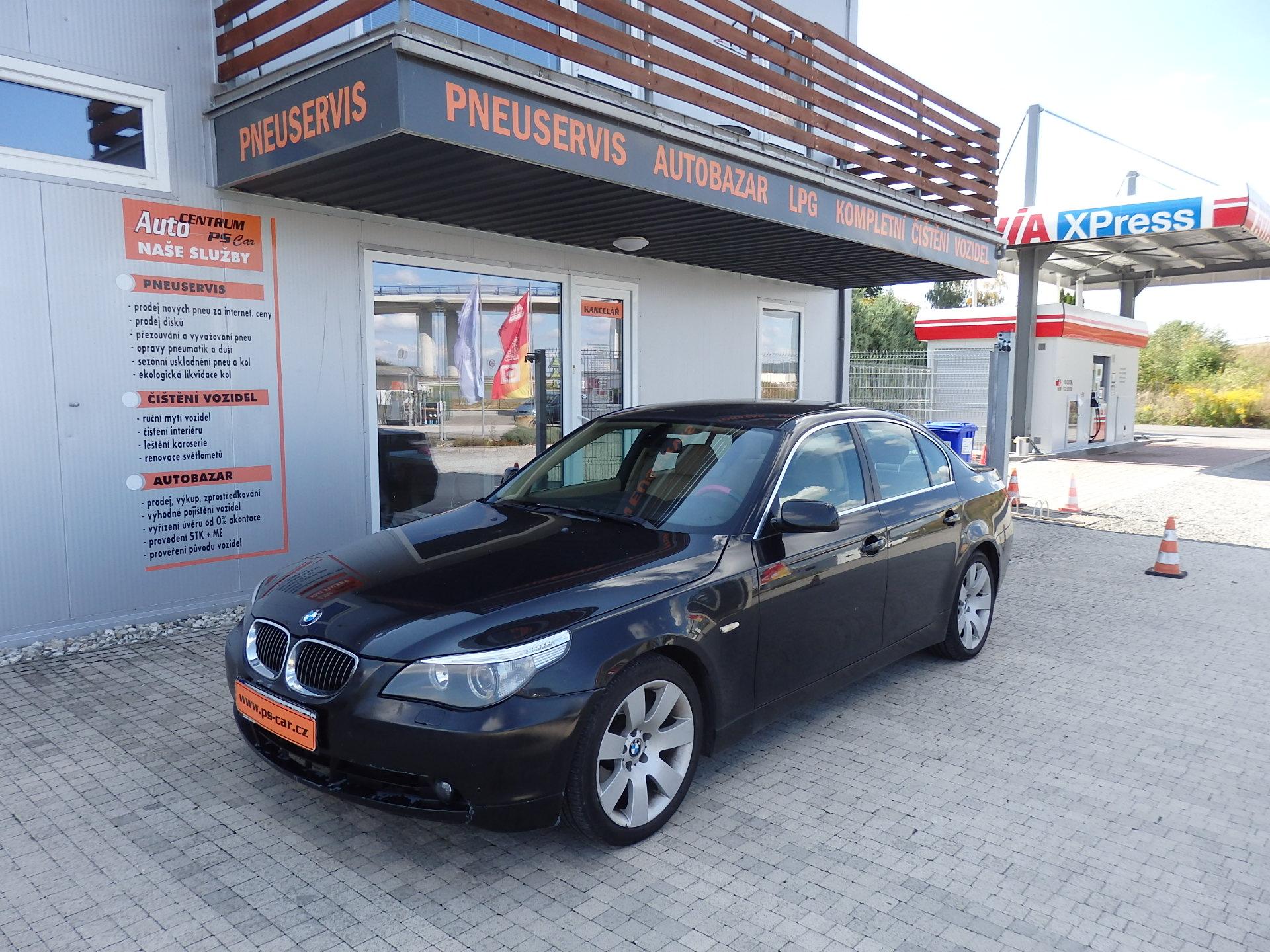 BMW Řada 5 530i 190 kW XENONY
