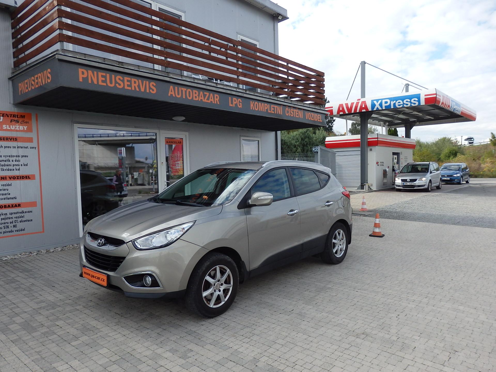 Hyundai ix35 2.0 16V DIGI. KLIMA,4X4, ZÁVĚS