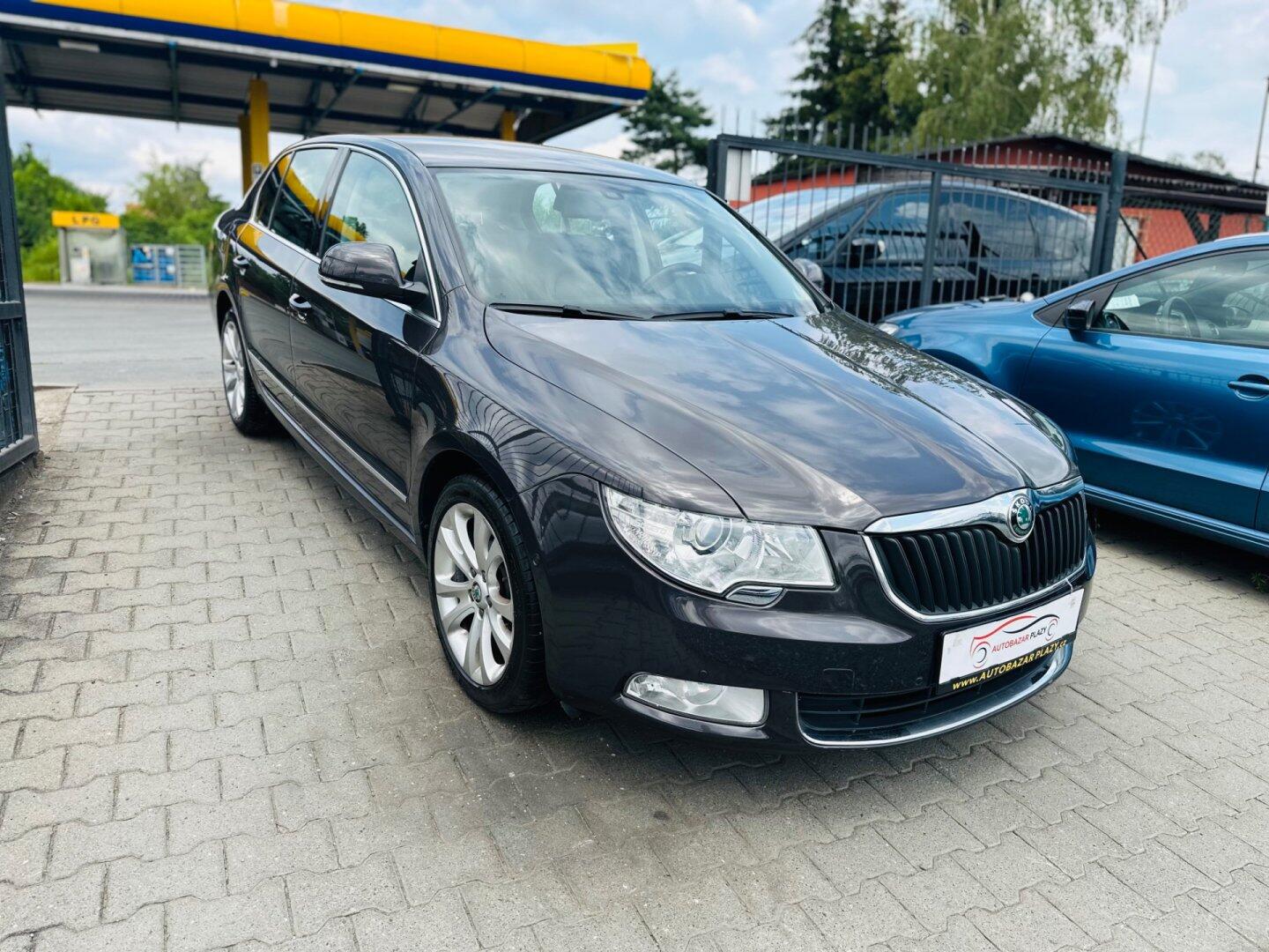 Škoda Superb 2.0TDi DSG,NAVI,XENON,KŮŽE