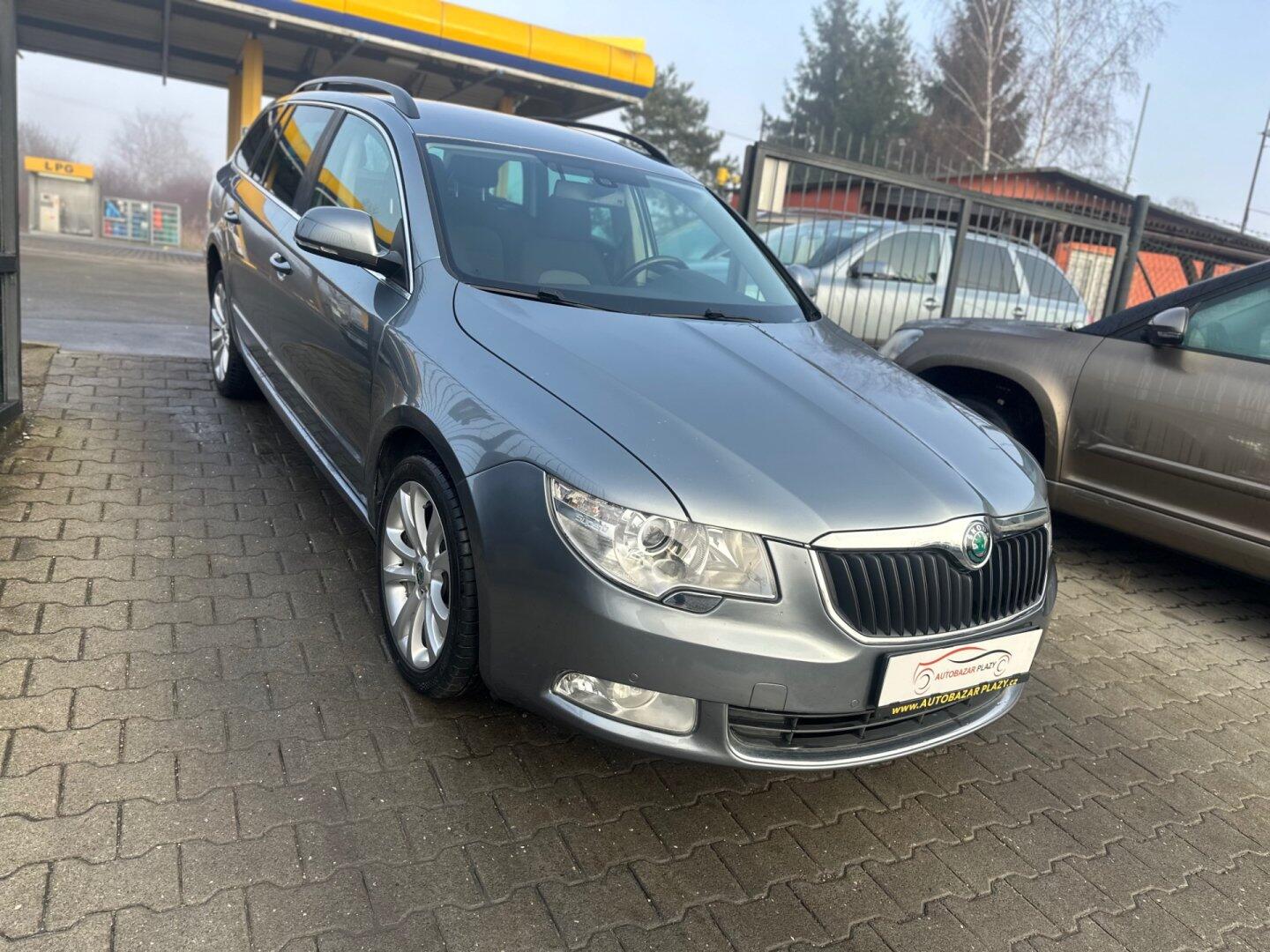 Škoda Superb 2.0TDi 4X4, NAVI, 100%KM