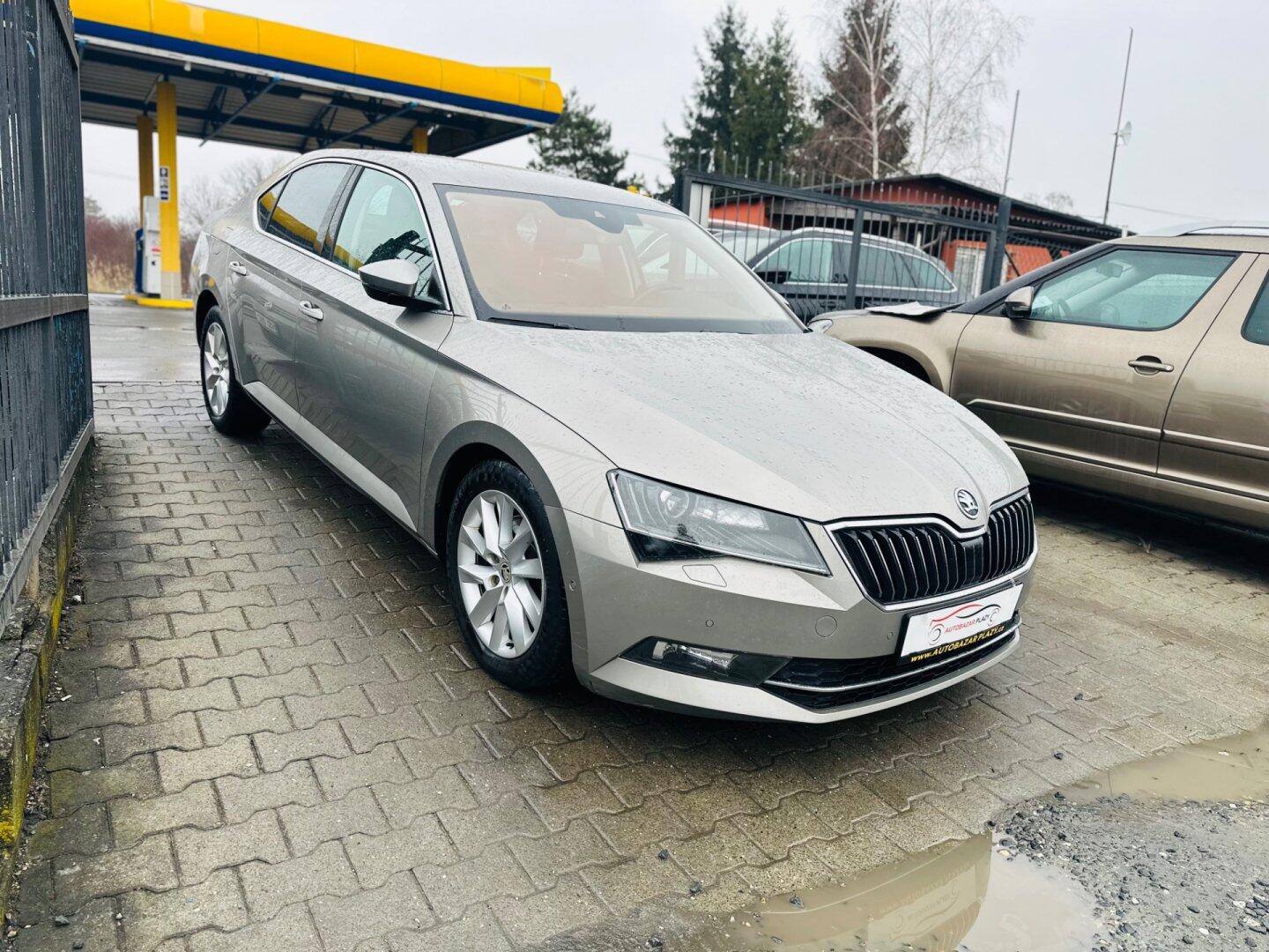 Škoda Superb 1.6TDi DSG,KAMERA,NOVÁ SPOJKA
