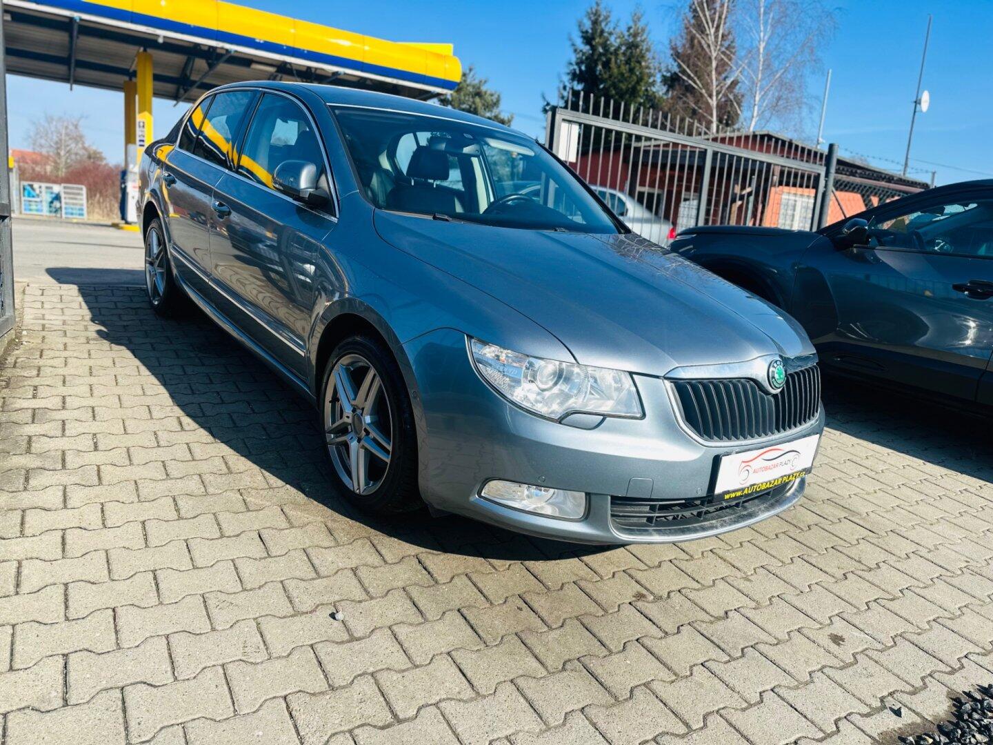 Škoda Superb 2.0TDi NAVI, PO SERVISU