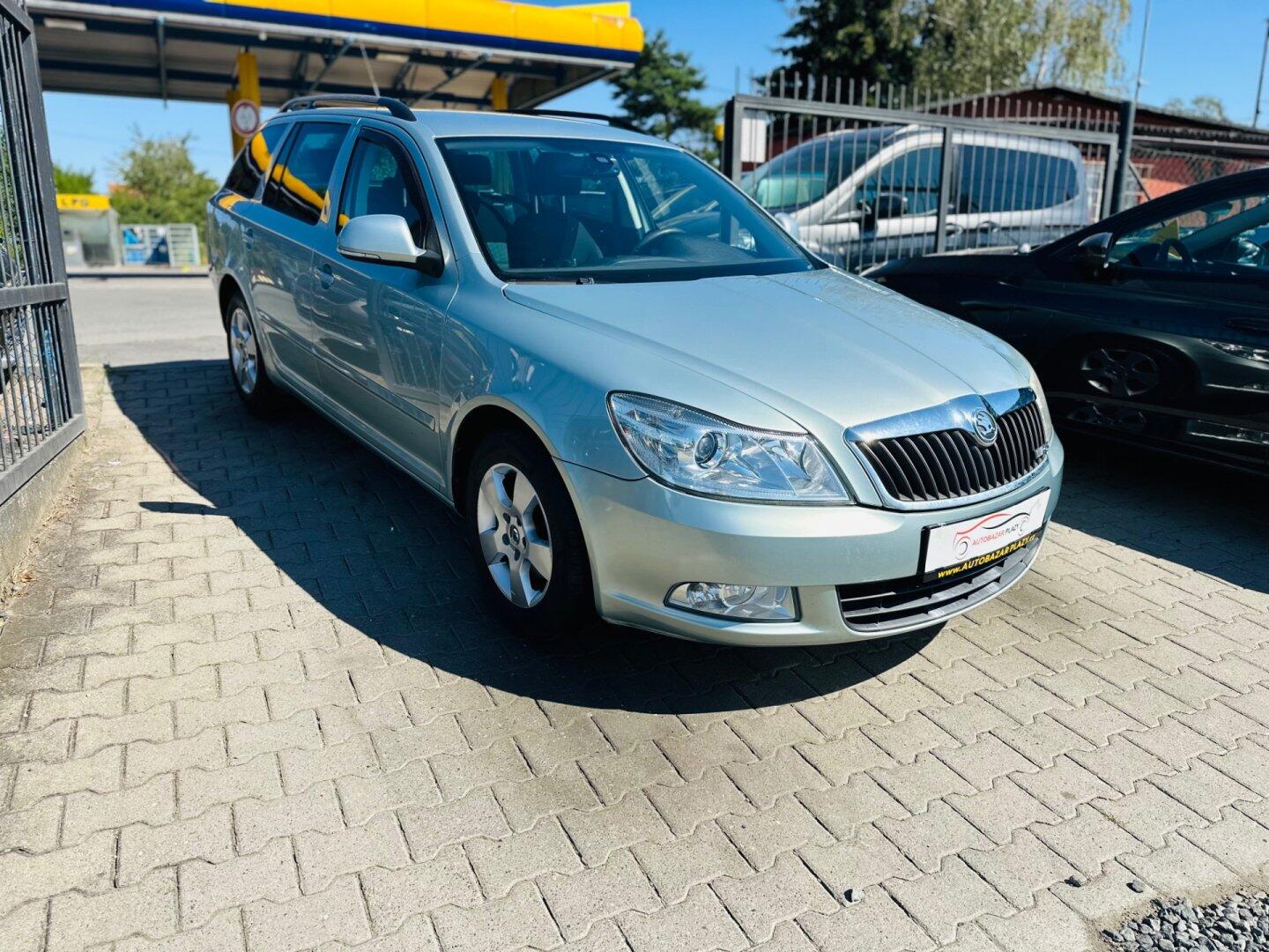 Škoda Octavia 1.9TDi NAVI, PRAVIDELNÝ SERVIS
