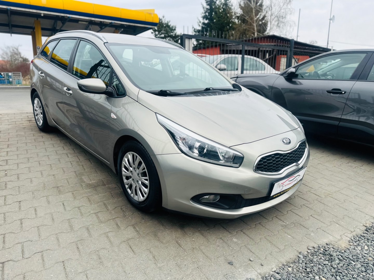 Kia Ceed 1.4i PRAVIDELNÝ SERVIS, 100%KM