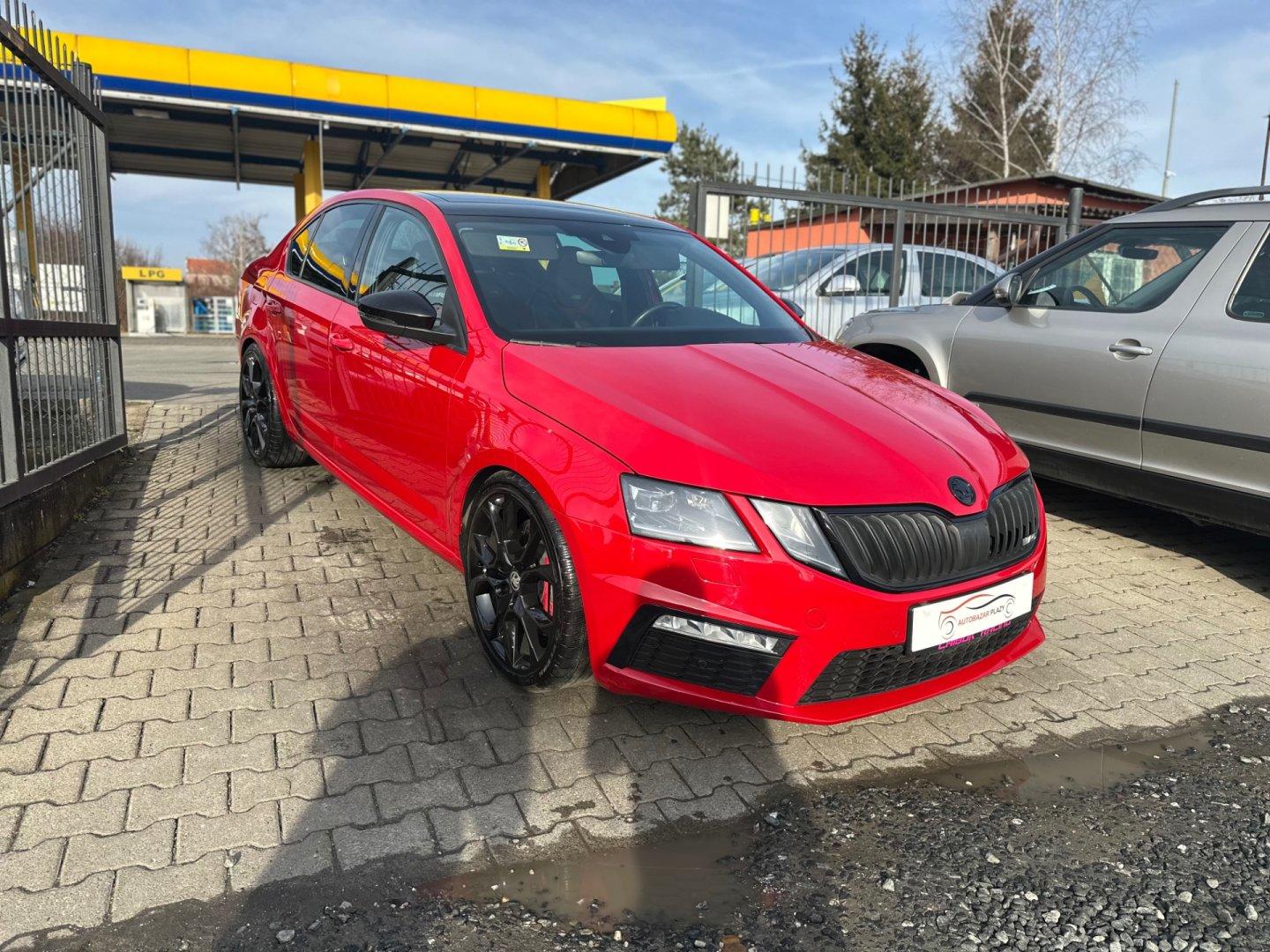Škoda Octavia 2.0TSi RS DSG,VIRTUAL,KAMERA