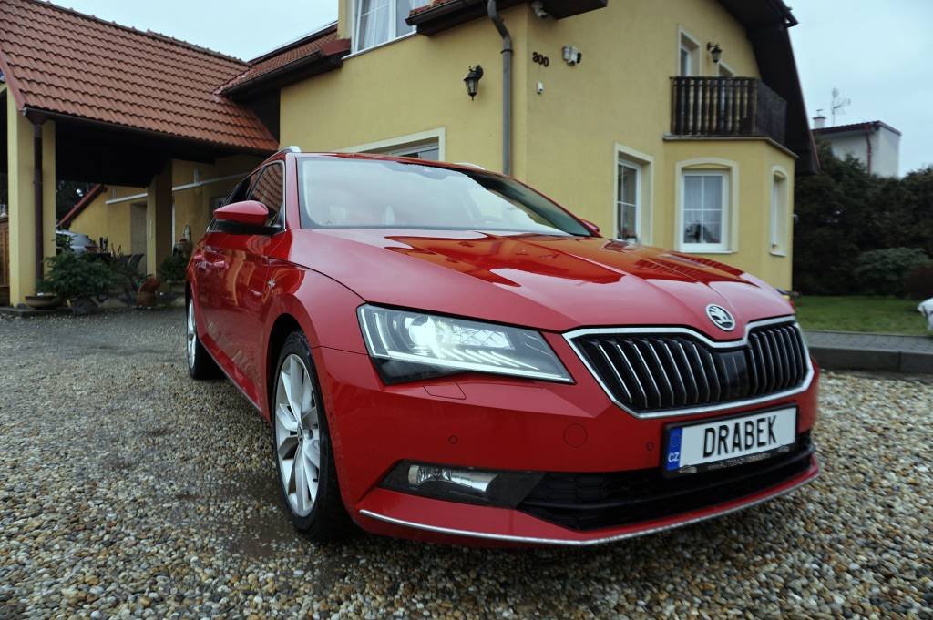 Škoda Superb L&K 2.0 TDI 140 kW