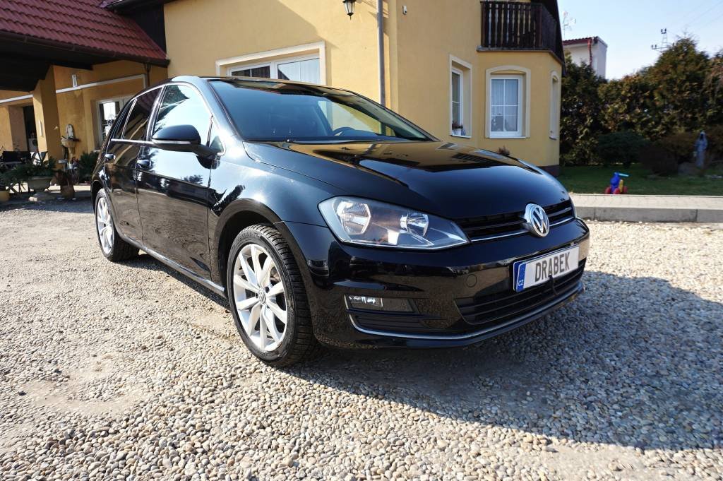 Volkswagen Golf HIGHLINE 1,2 TSI 77 kW