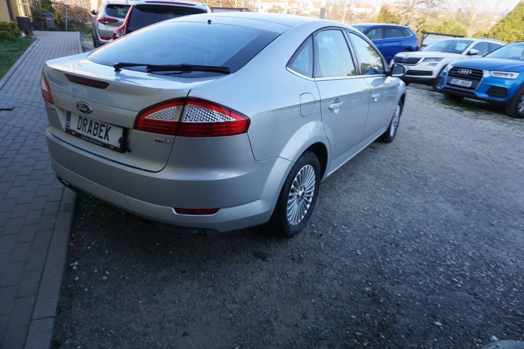 Ford Mondeo 1,8 NOVÉ V ČR