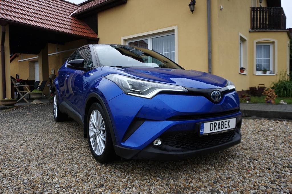 Toyota C-HR ACTIVE 1,8 HYBRID 72 kW