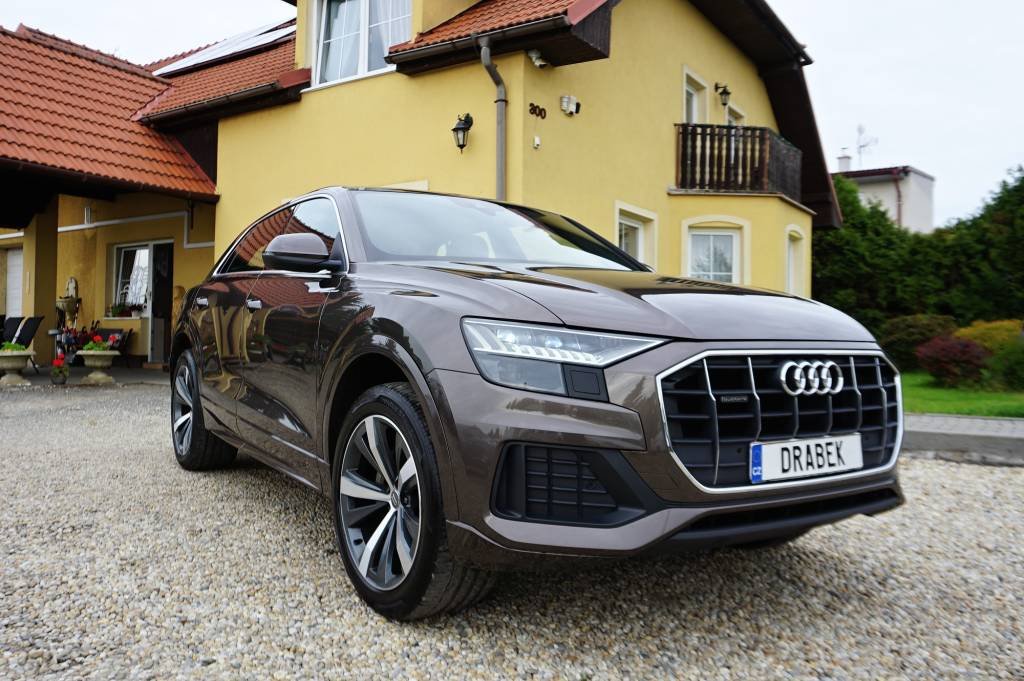 Audi Q8 S-LINE 3,0 TDI 50 210 kW