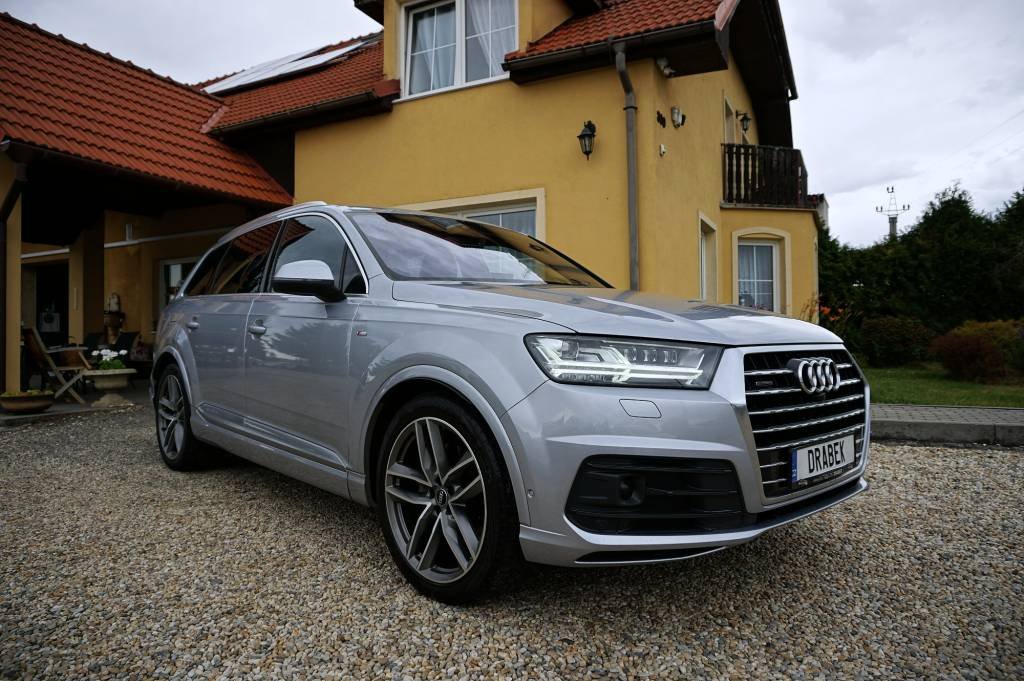 Audi Q7 S-LINE 3,0 TDI 200 kW