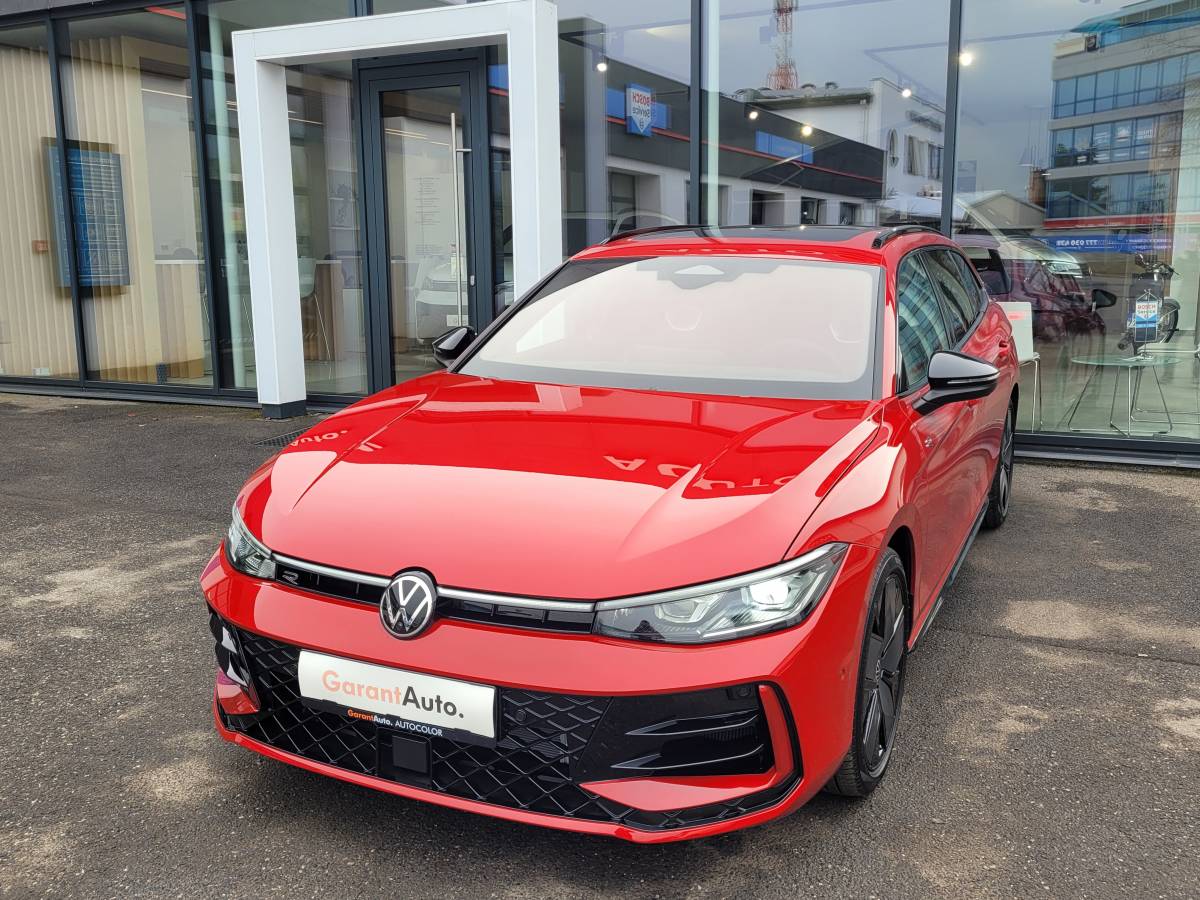 Volkswagen Passat 2.0 TSI 195 kW 4M DSG R-Line