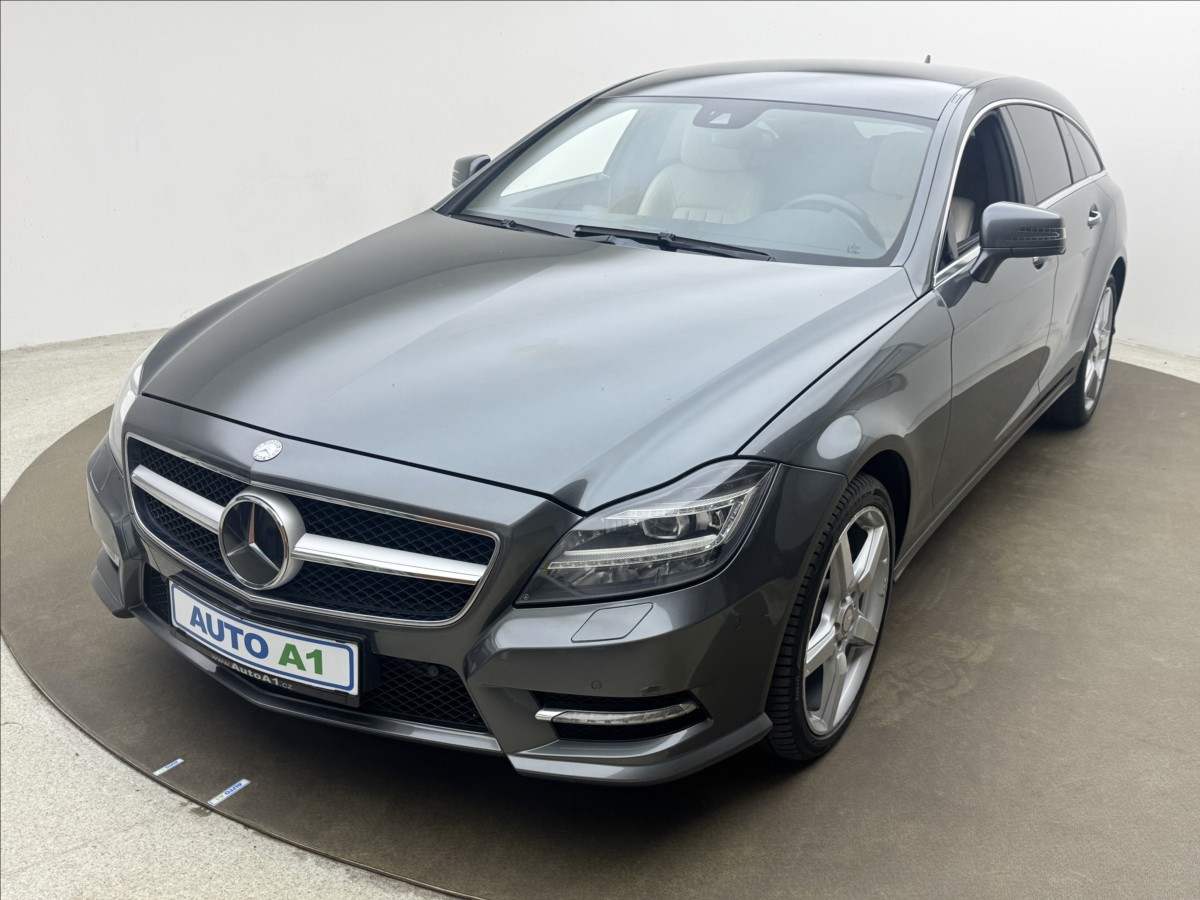 Mercedes-Benz CLS 3,0 DPH 4X4 H/K AMG LED ACC ČR