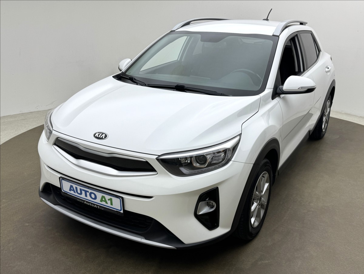 Kia Stonic 1,4 i SERVIS KAMERA 2X KOLA ČR