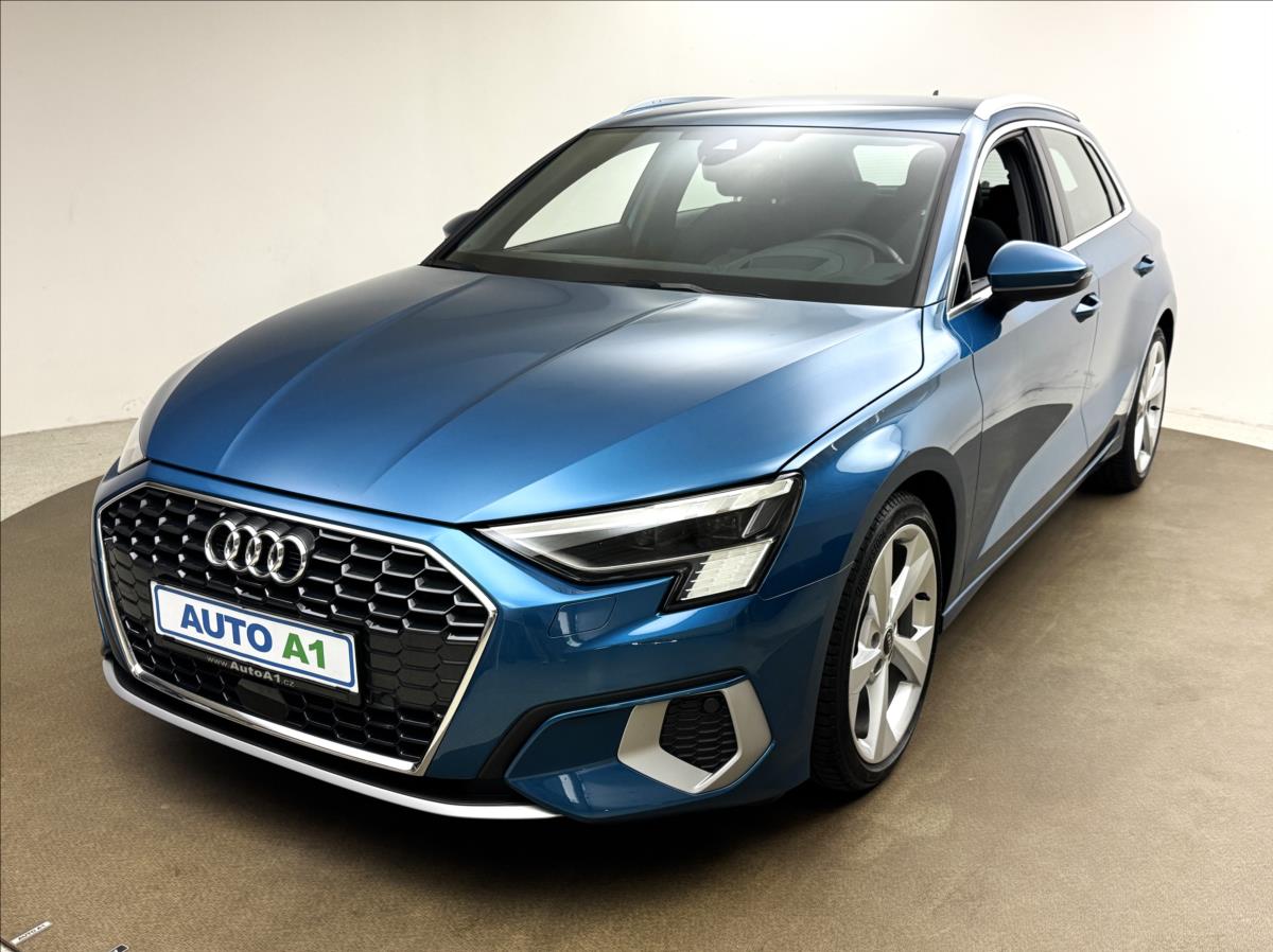 Audi A3 1,5 110kW HUD ZÁRUKA LED ACC