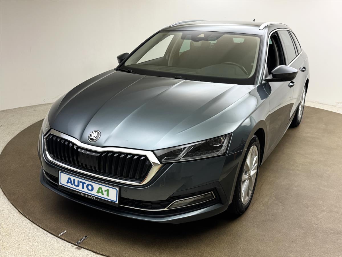 Škoda Octavia 1,5 110kW LED ACC VC STYLE+ CZ