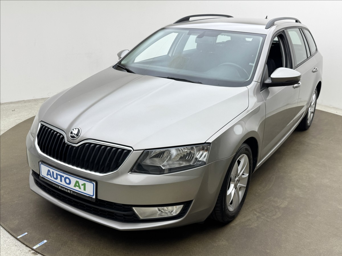 Škoda Octavia 1,6 TDi 6ST. MAN. NAVI SENZORY