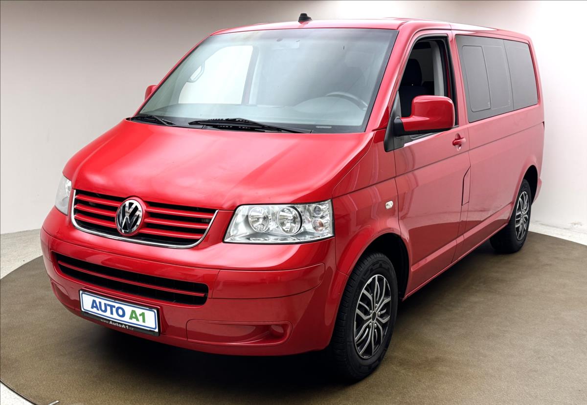 Volkswagen Caravelle 1,9 TDi 75kW KLIMA NAVI TAŽNÉ
