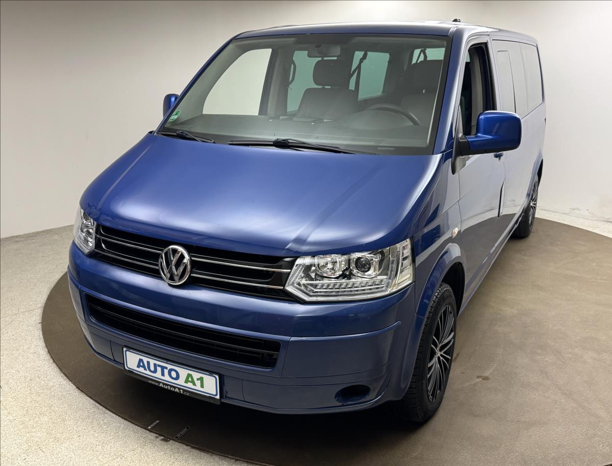 Volkswagen Transporter 2,5 96kW LONG 9MÍST LED KAMERA