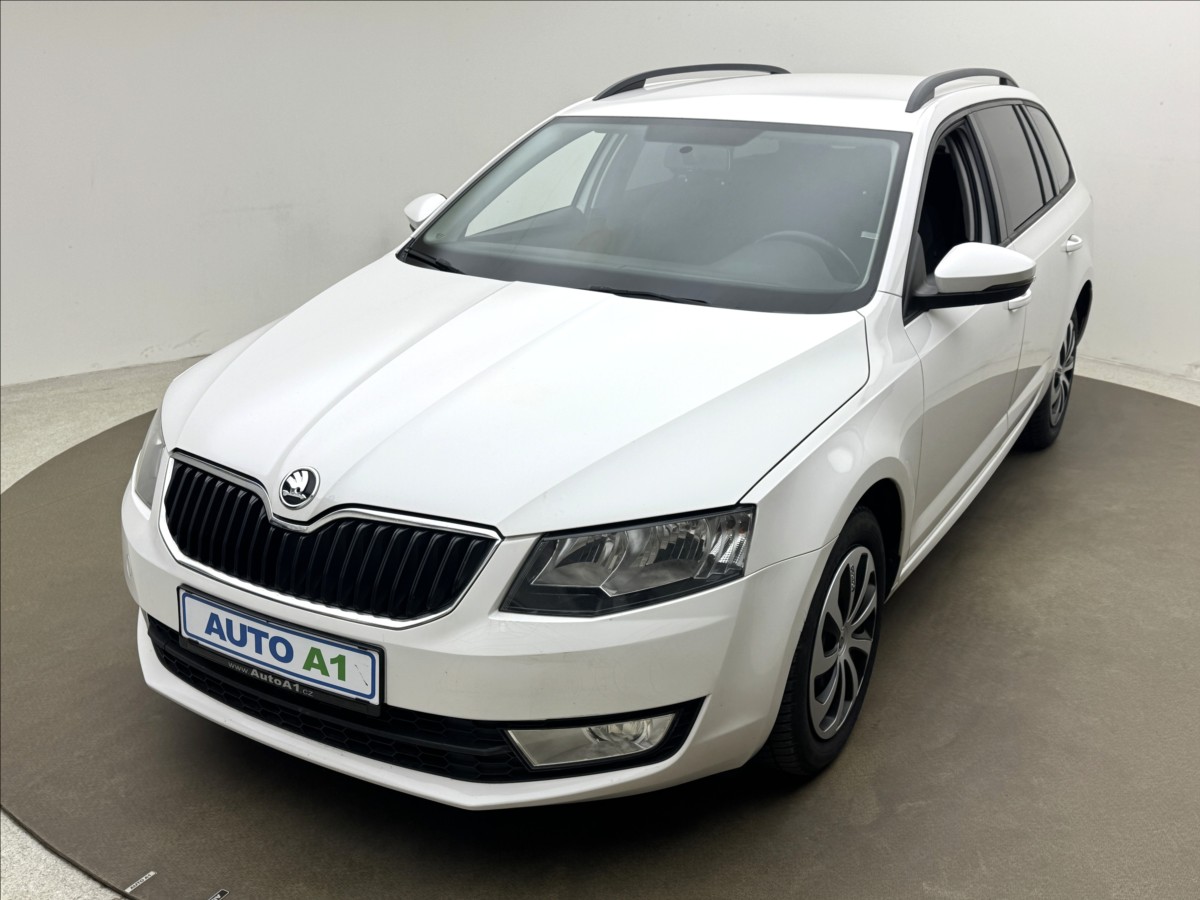 Škoda Octavia 1,4 i 81kW DSG VÝHŘEV DPH ČR