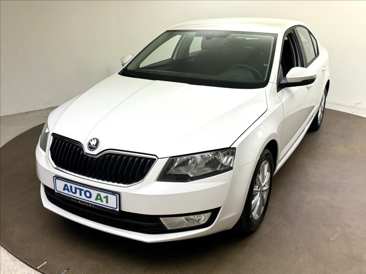 Škoda Octavia 1,6 77kW VÝHŘEV DPH 1MAJ CZ TZ