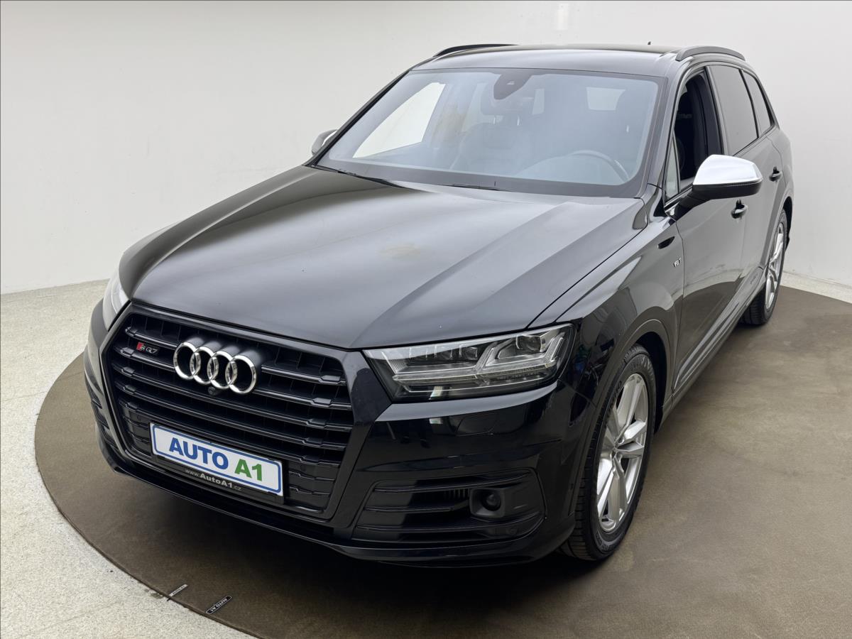 Audi SQ7 4,0 V8 MATRIX BOSE DPH 360° CZ