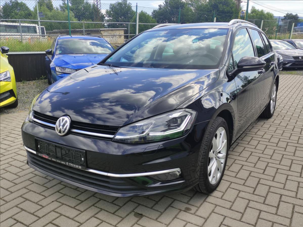 Volkswagen Golf 2,0 TDi DSG HIGHLINE *FullLED*