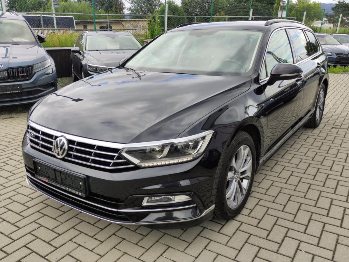 Volkswagen Passat 2,0 TDi DSG R-LINE *LED*NAVI*V