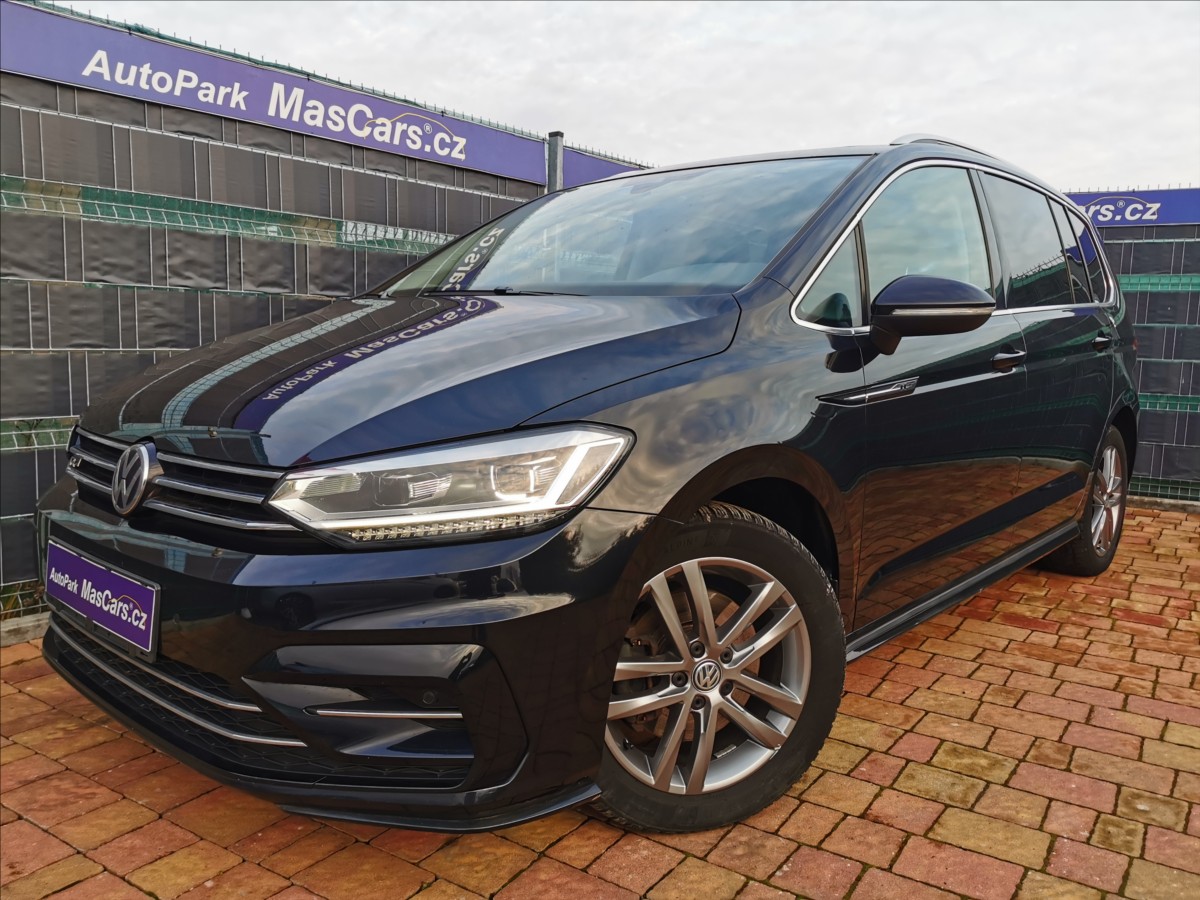 Volkswagen Touran 1.6 TDI R-Line/LED/Panorama