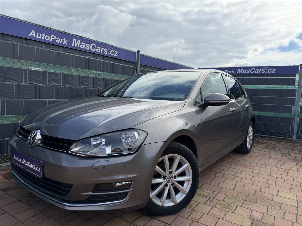 Volkswagen Golf VII 1.2 TSI Lounge
