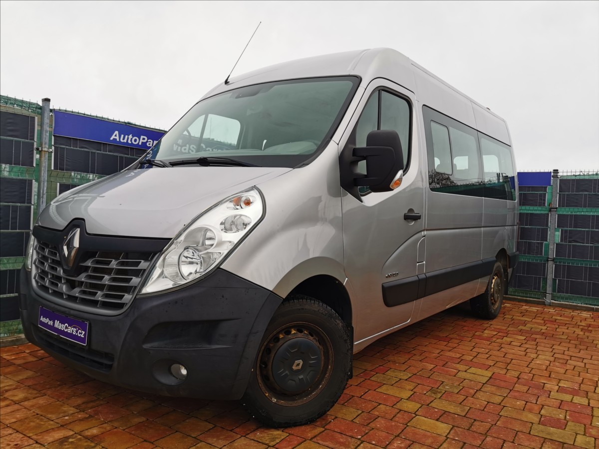 Renault Master 2.3 dCi 9míst/Plošina