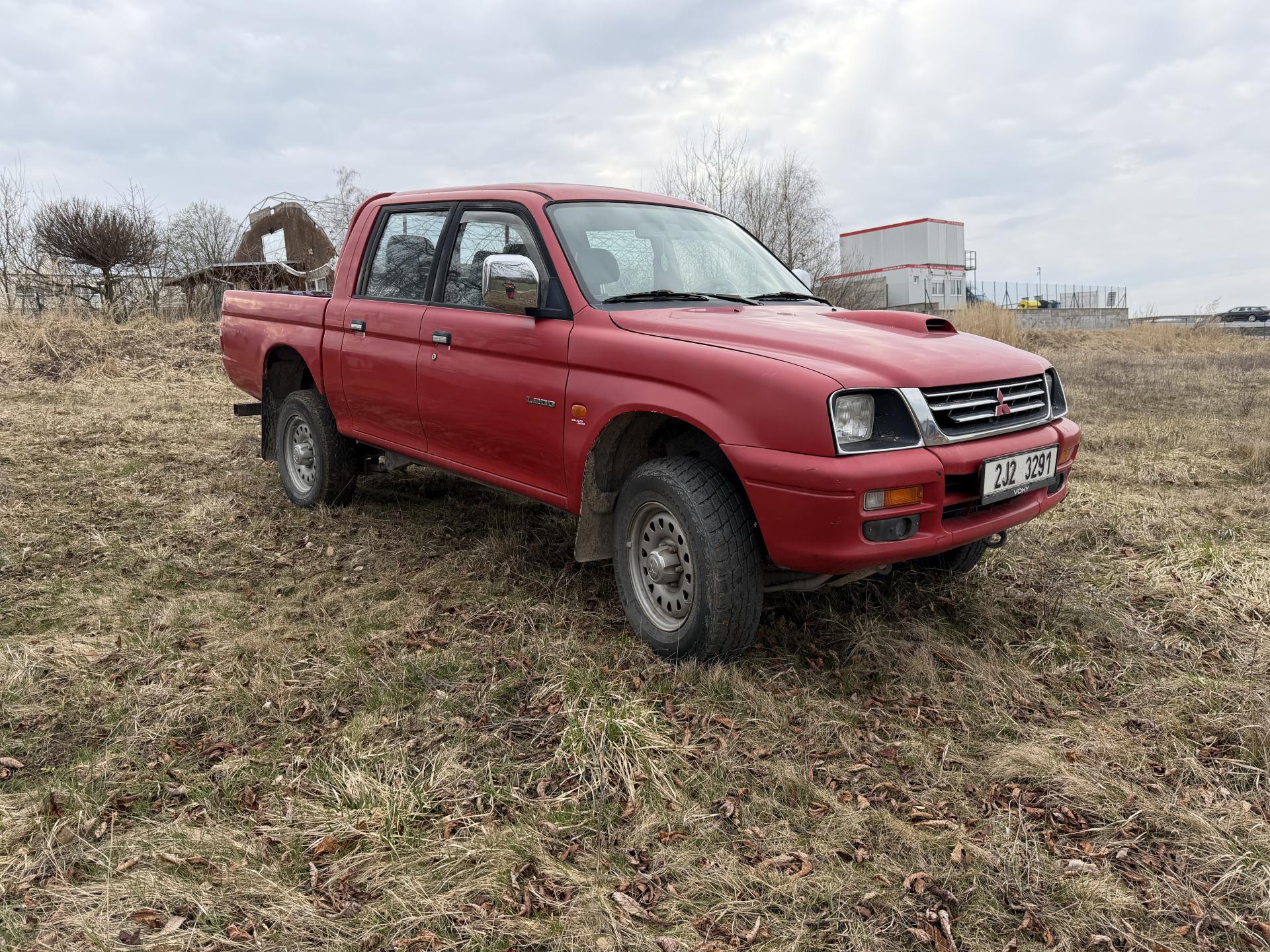 Mitsubishi L200 2,5 TD 4x4 5míst