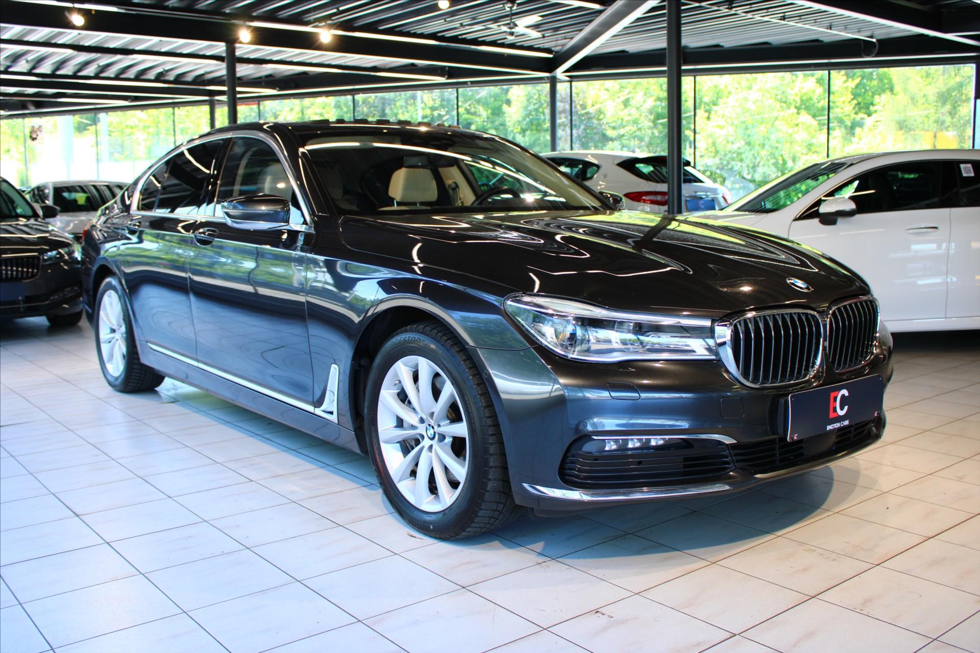 BMW Řada 7 730d xDrive ExeDrivePro / HarK