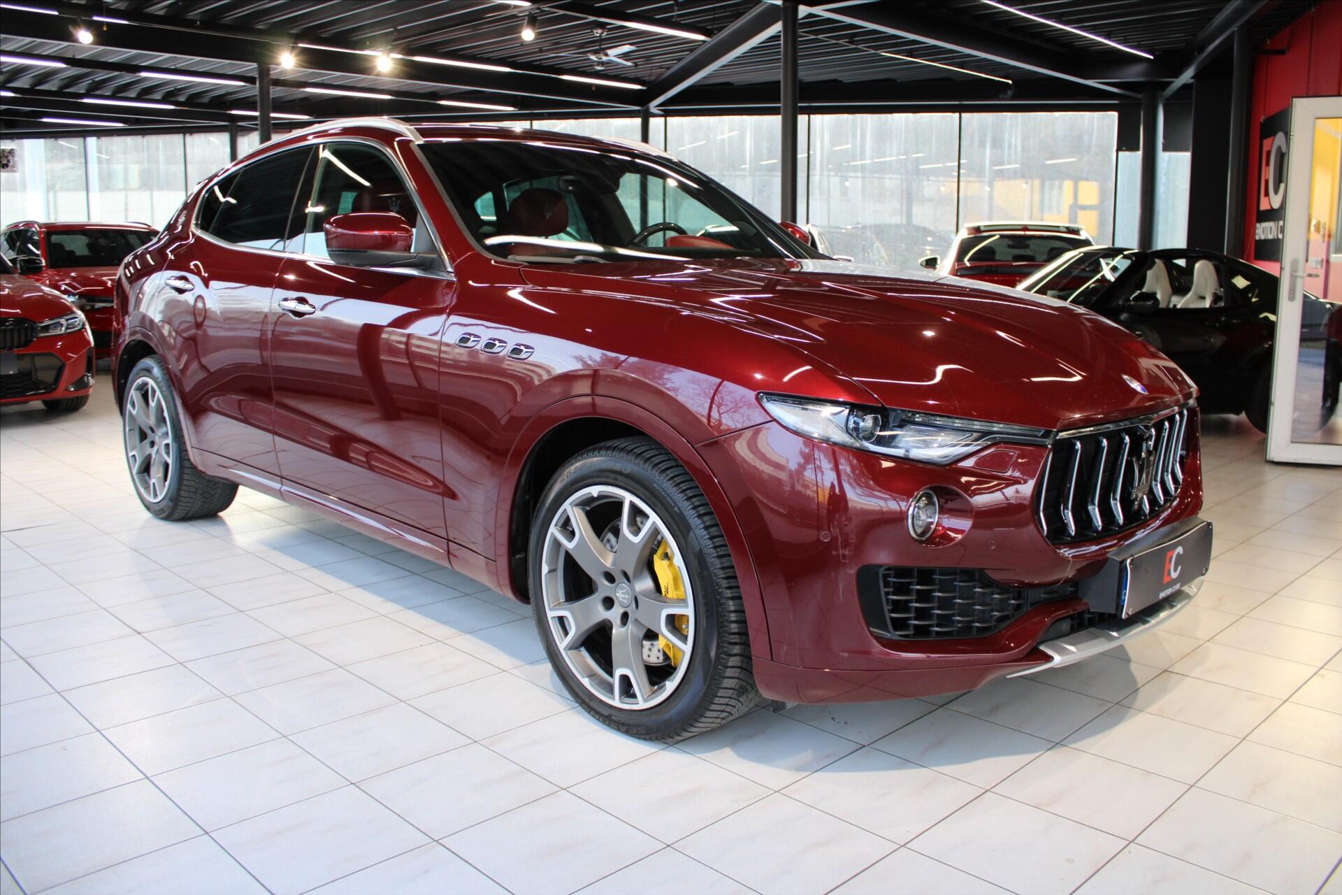Maserati Levante SQ4 GranLusso ACC/Pano/B&W