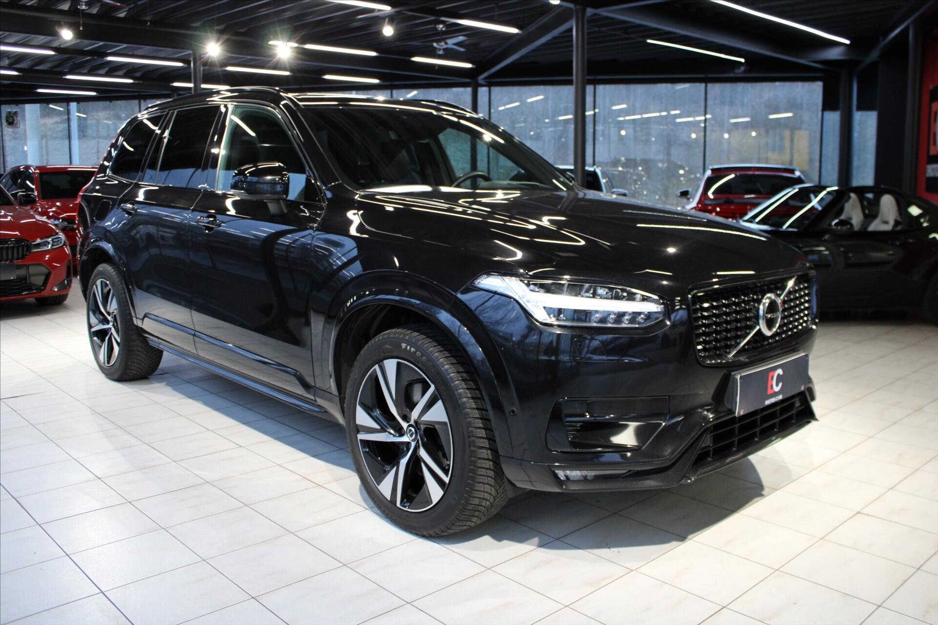 Volvo XC90 B5 AWD 7 míst/PilotAssist/360°