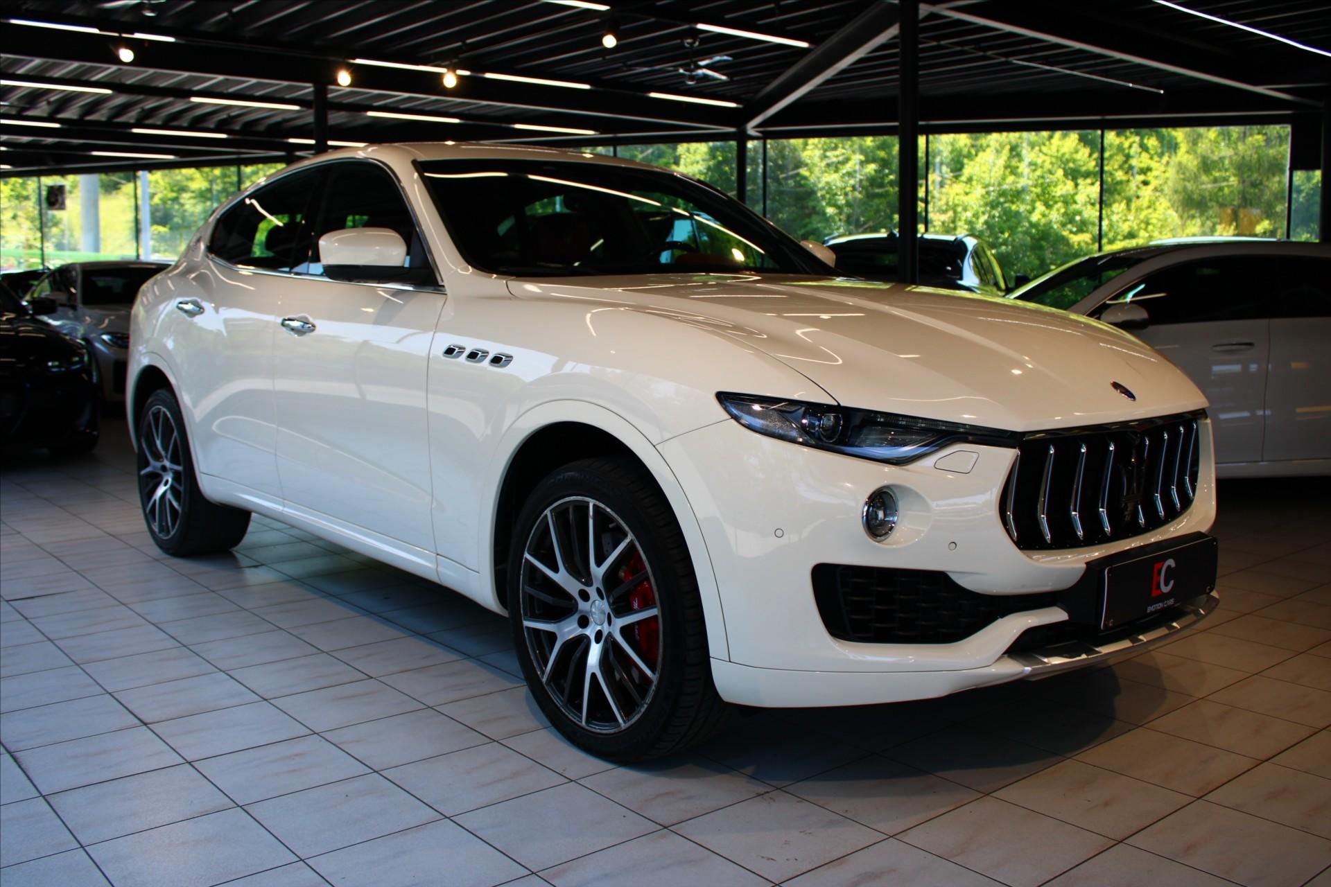 Maserati Levante S Q4 GranLusso Rosso/Grigio B&