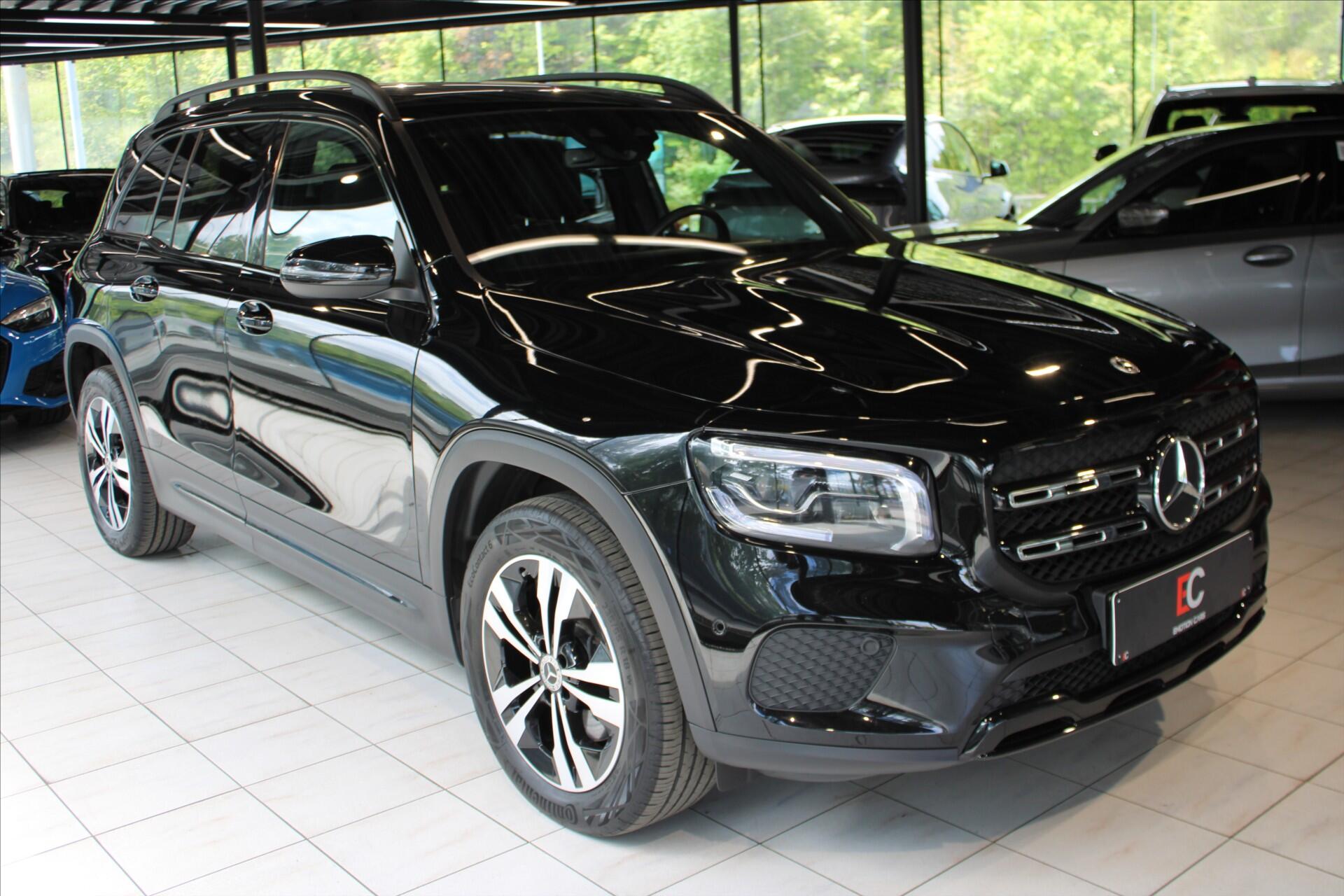 Mercedes-Benz GLB 220d 4MATIC MBEAM/Pano/Night/M