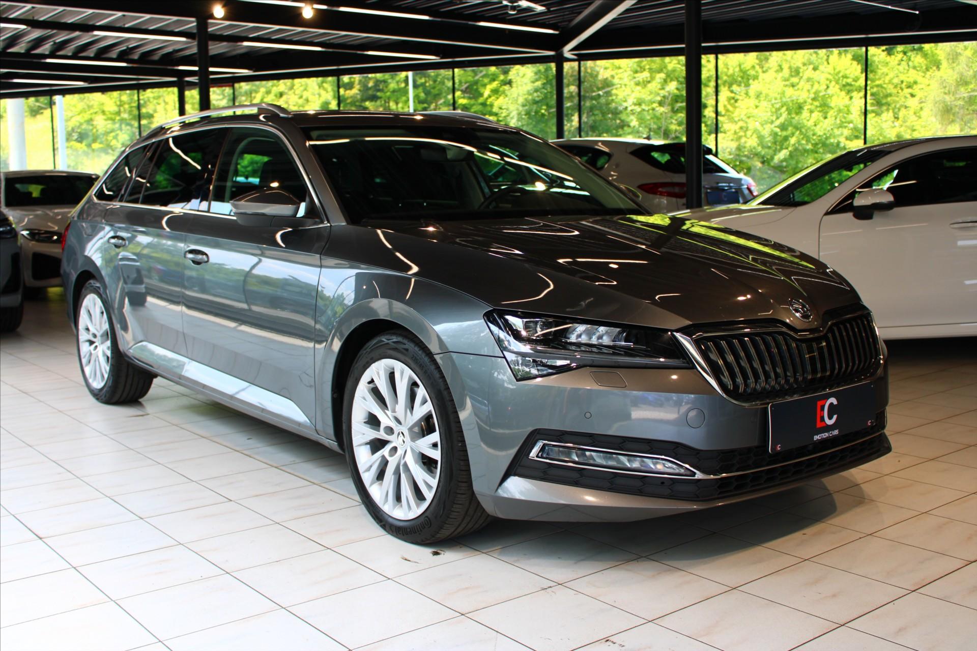 Škoda Superb 2.0 TDi DSG Premium Edition (L