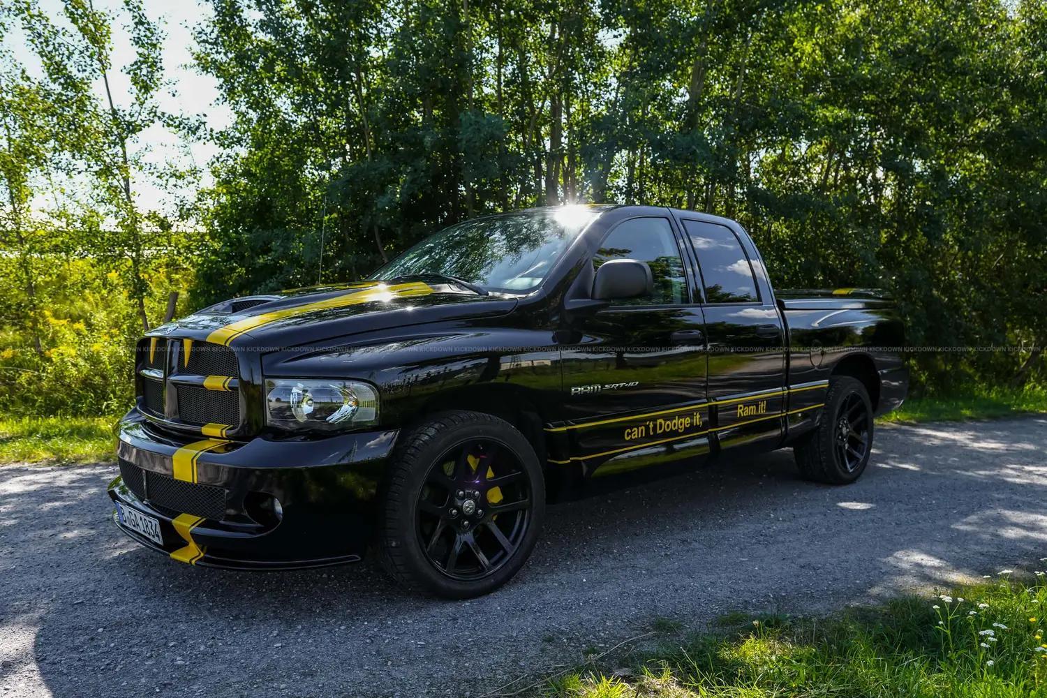 Dodge RAM SRT-10 8,3 V10 372 kW VIPER