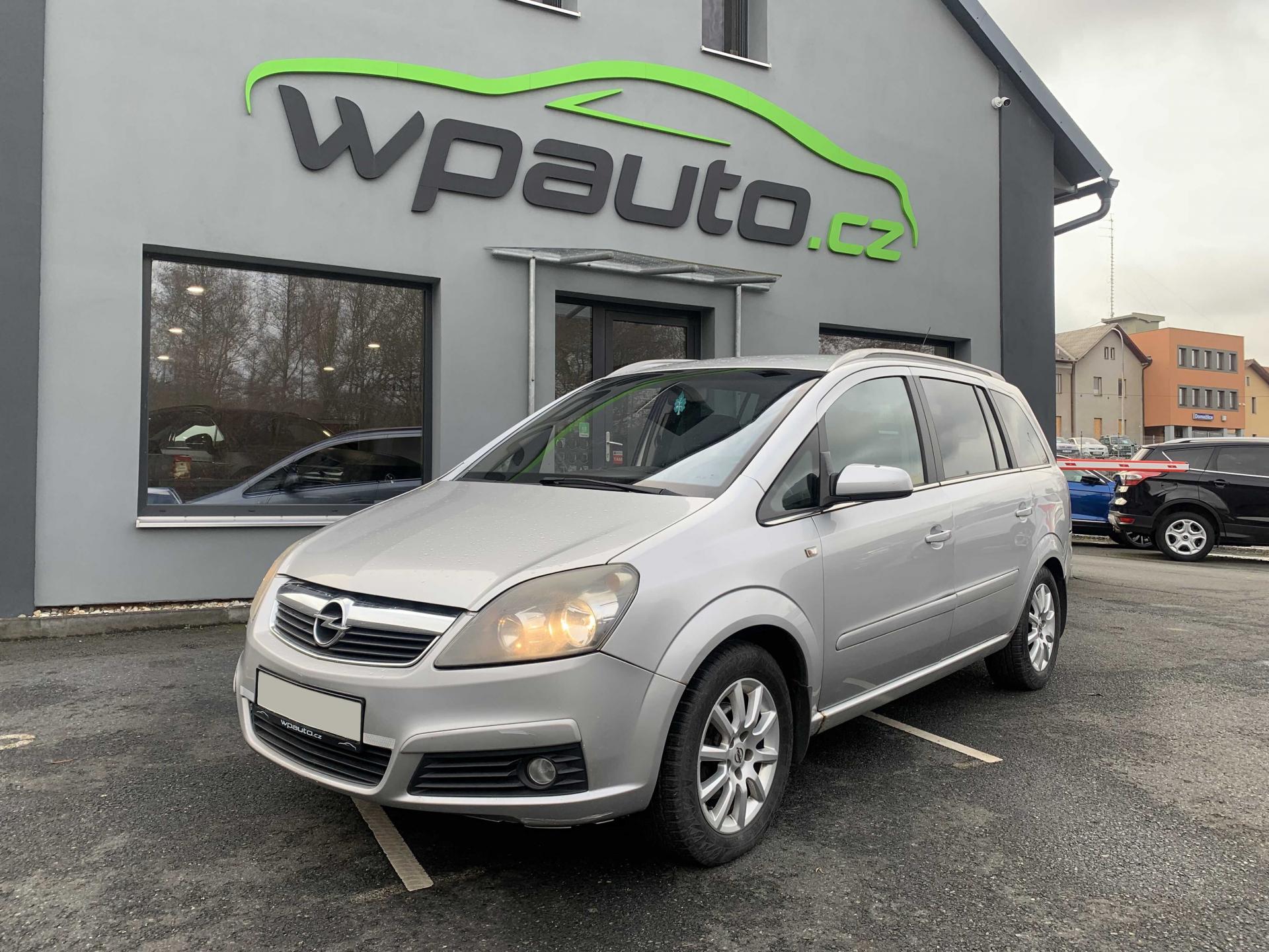 Opel Zafira B 1.8 16v 103 kW 7-MÍST