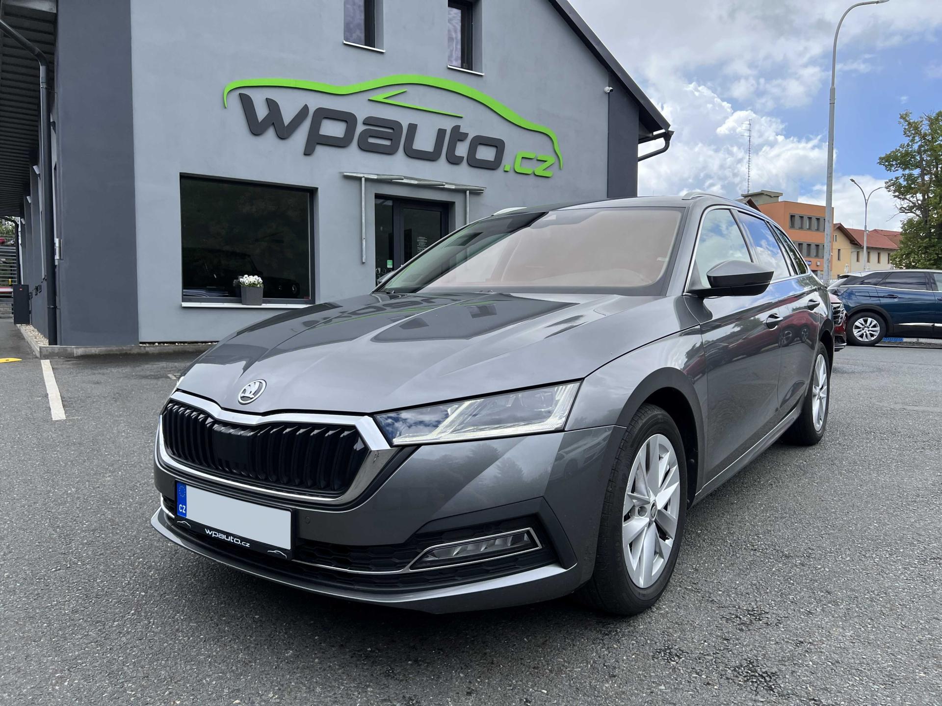Škoda Octavia combi 2.0 TDi DSG MATRIX