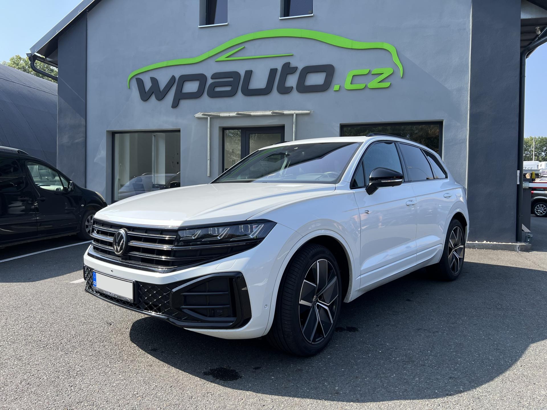 Volkswagen Touareg 3.0 TDi 210 kW R-LINE 4MOTION