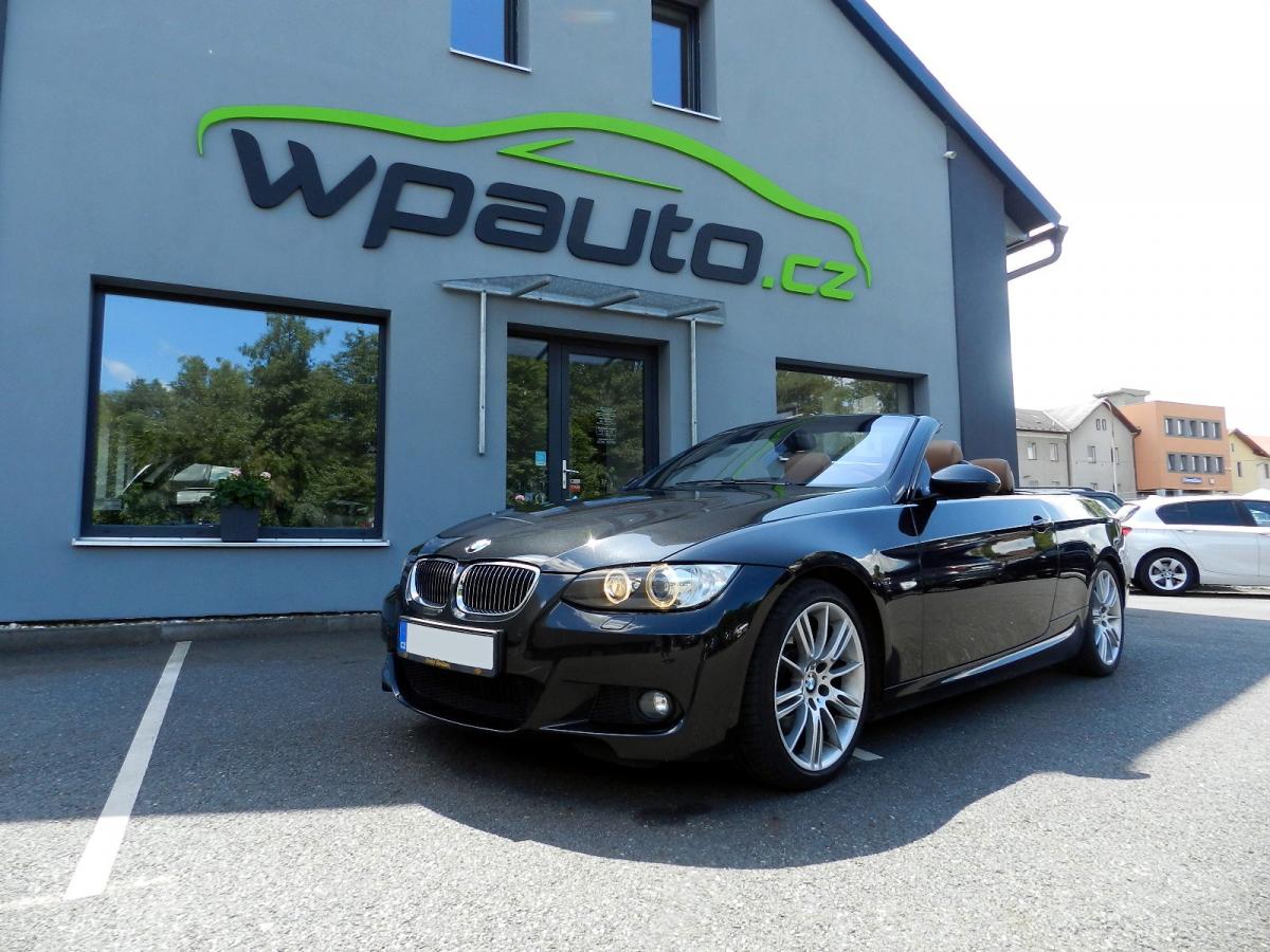 BMW Řada 3 E93 330i 272k cabrio