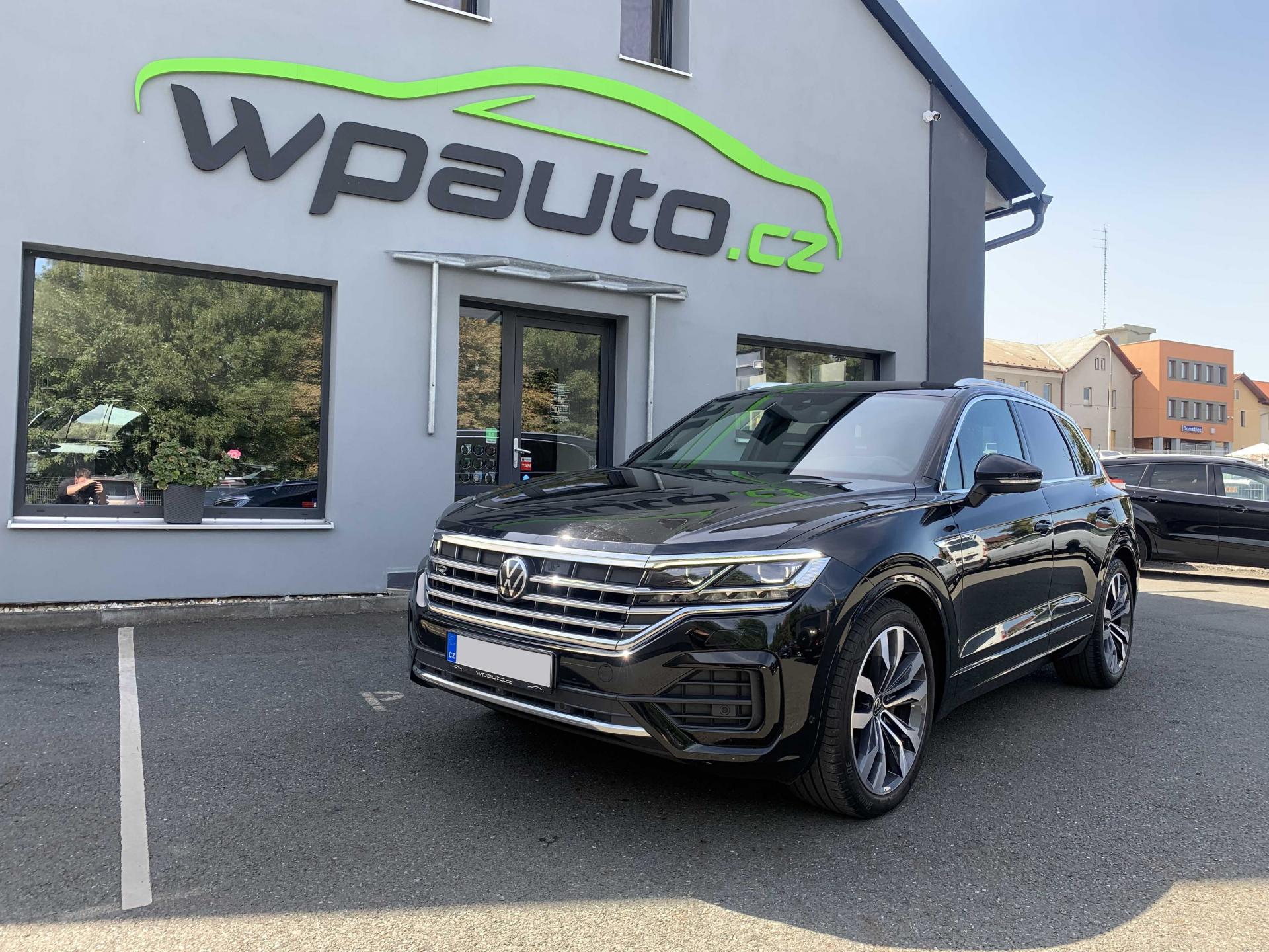 Volkswagen Touareg 3.0 TDi 210 kW R-LINE 4MOTION